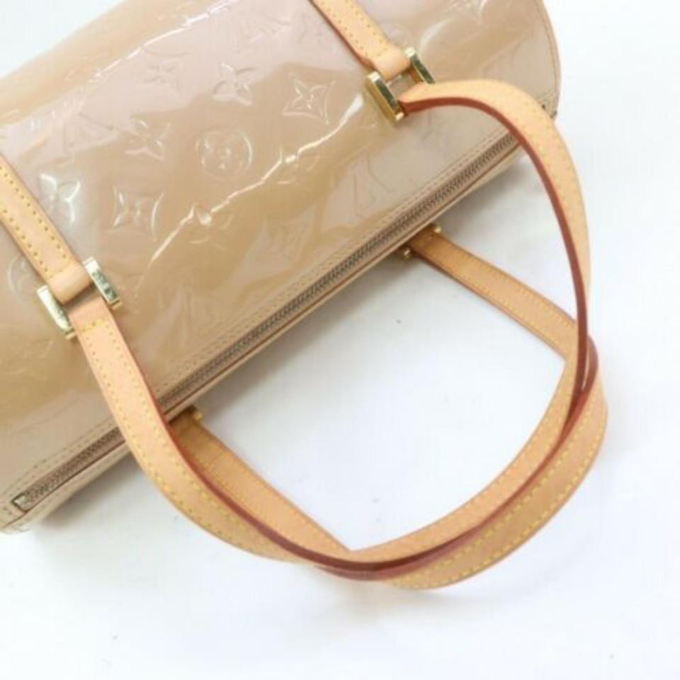 Louis Vuitton Vernis Beige Bedford Barrel Hand Bag