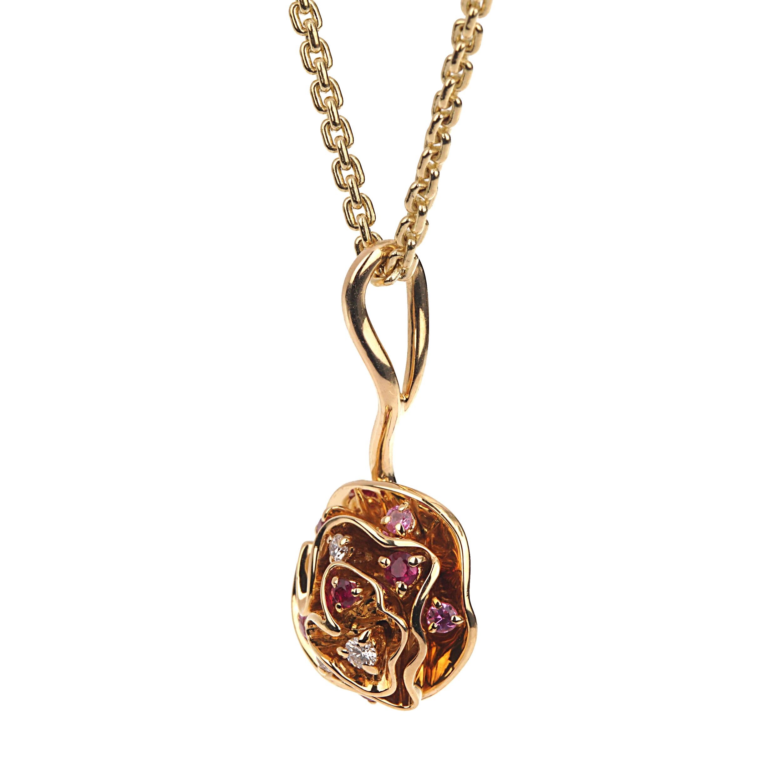 The Louis Vuitton Flower Pendant Necklace is an emblem of sophistication and vibrant elegance, meticulously crafted to stand as a testament to the brand's heritage of luxury and craftsmanship. This exquisite necklace measures an ideal 19 inches in