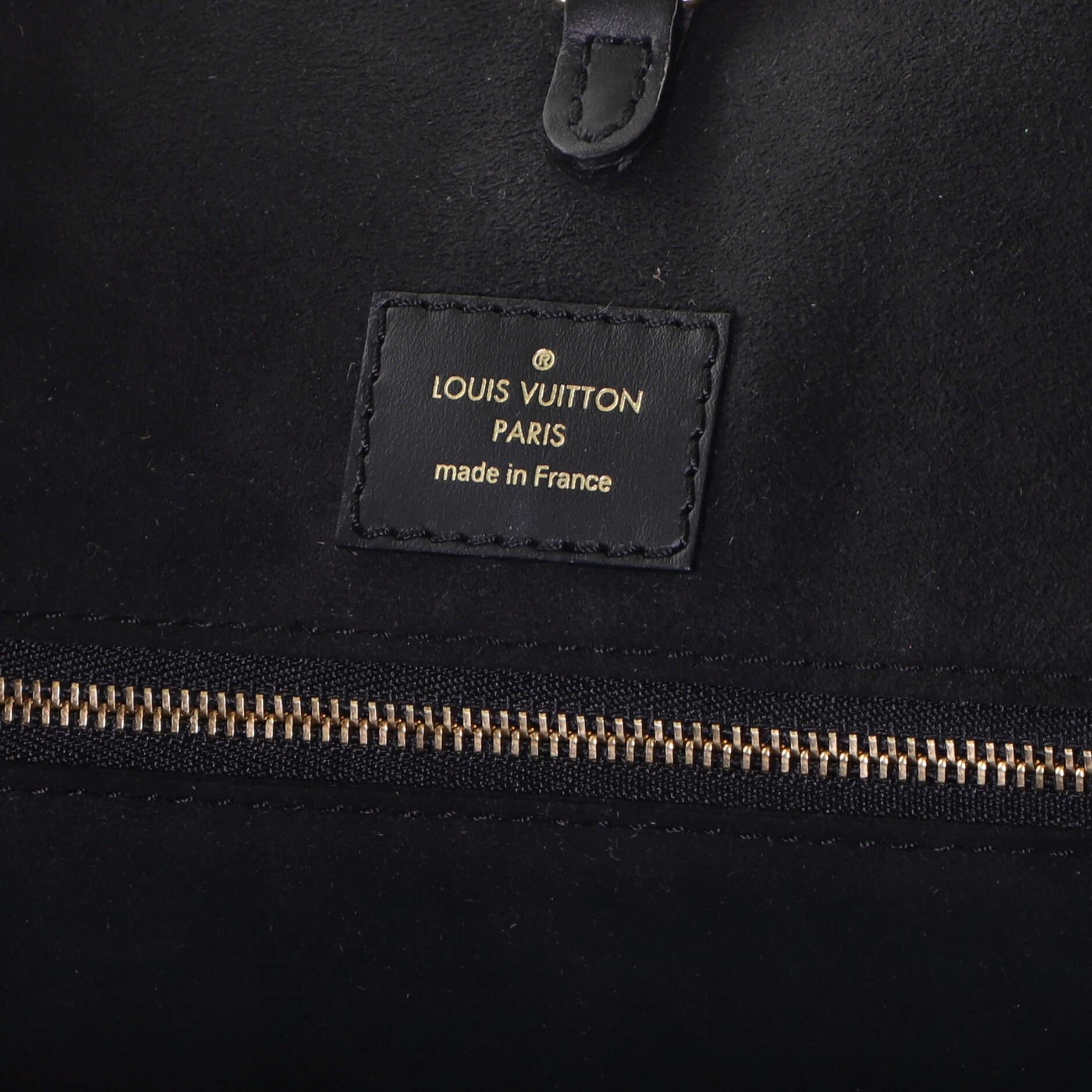 Louis Vuitton Fold Tote Monogram Canvas and Leather MM In Good Condition In NY, NY