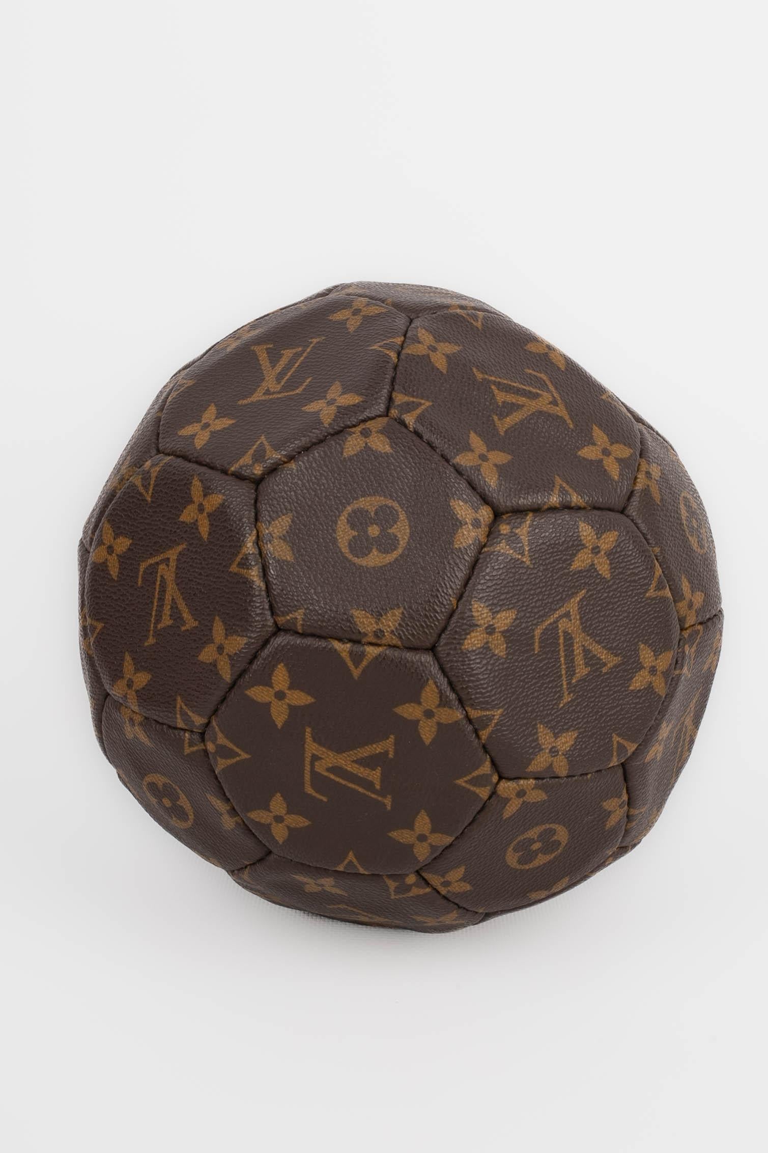 Louis Vuitton Fußball 6