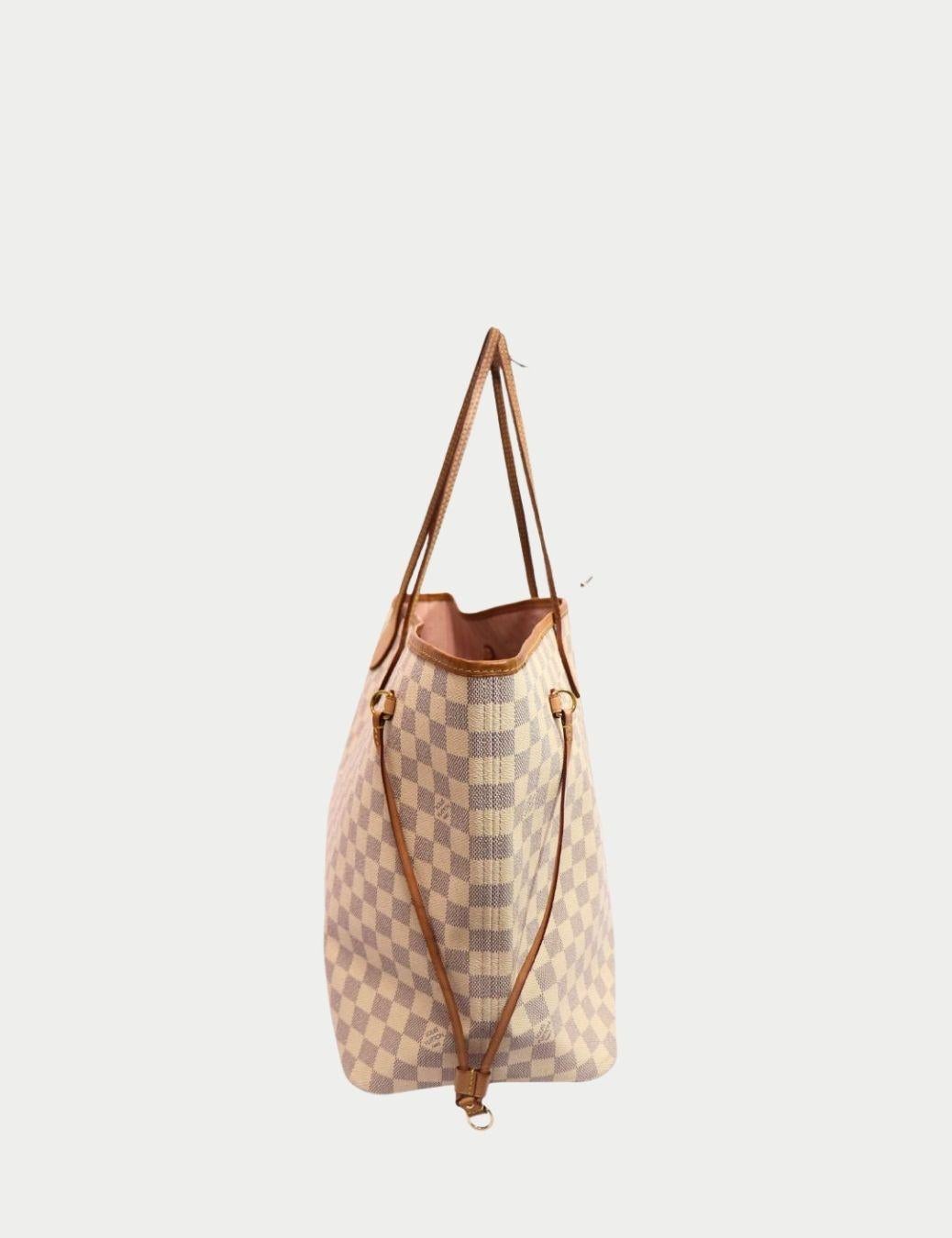 Beige Louis Vuitton en vente