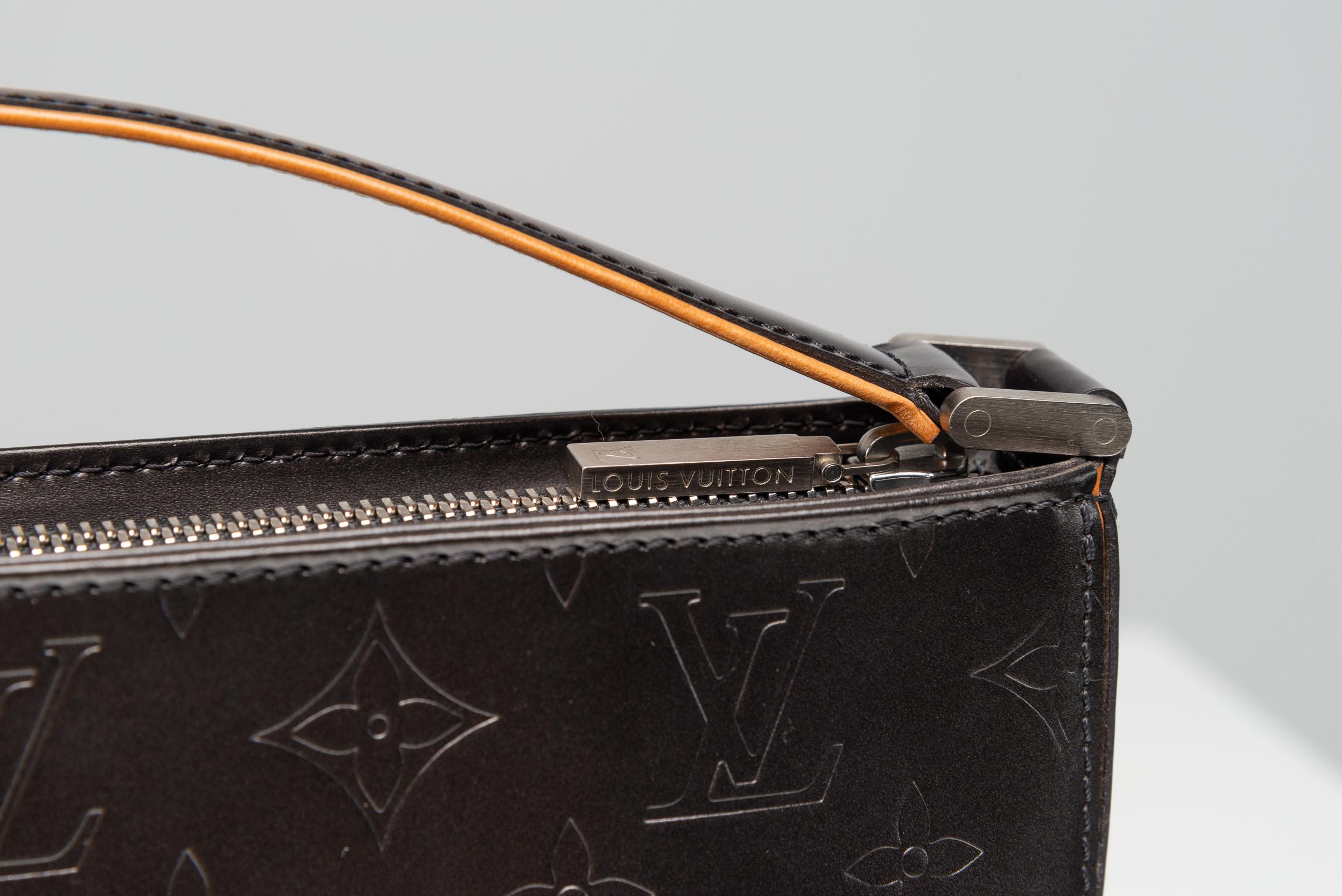 Louis Vuitton Fowler Mat Monogram Pochette Bag Grey For Sale 3