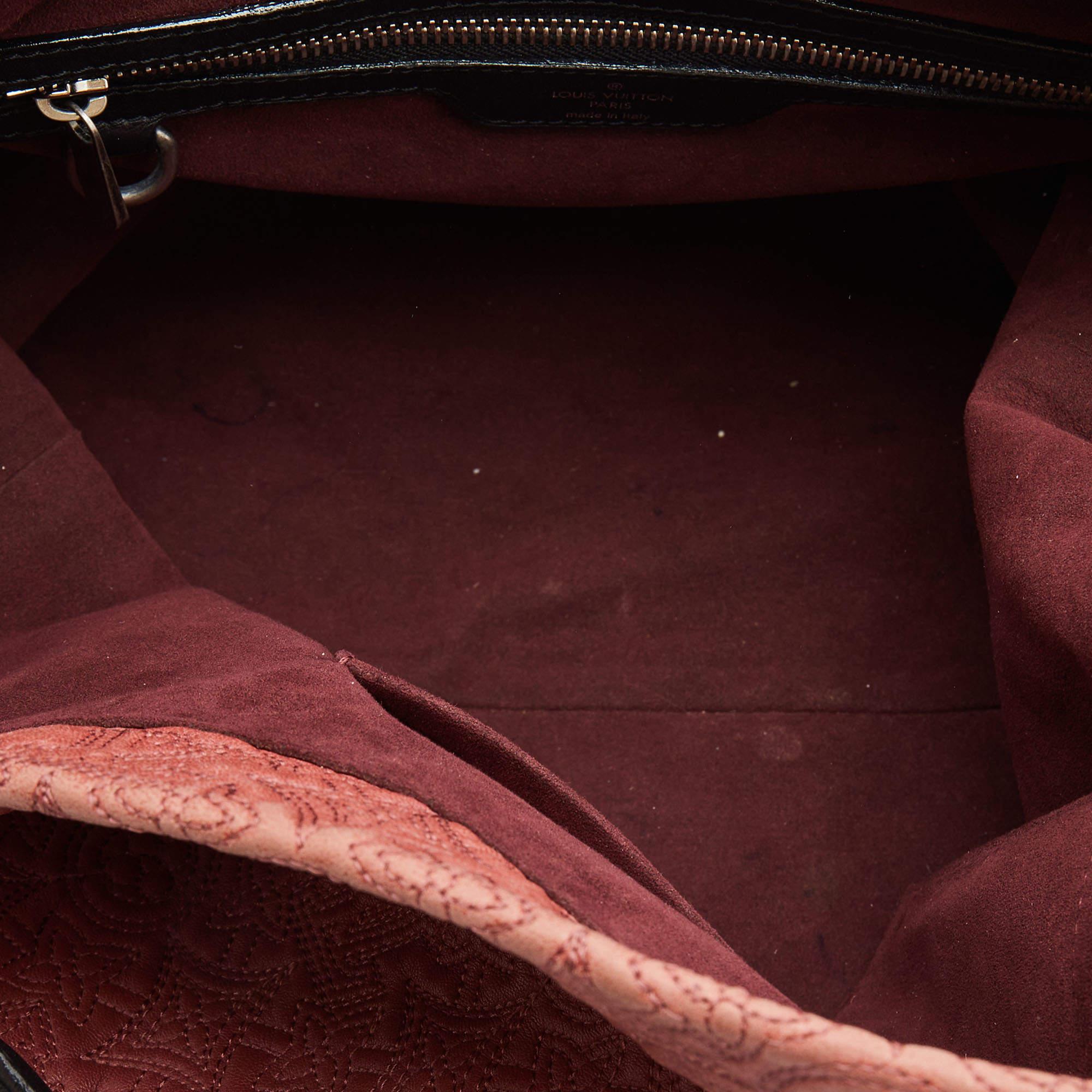 Louis Vuitton Framboise Monogram Antheia Leather Ixia PM Bag In Good Condition For Sale In Dubai, Al Qouz 2