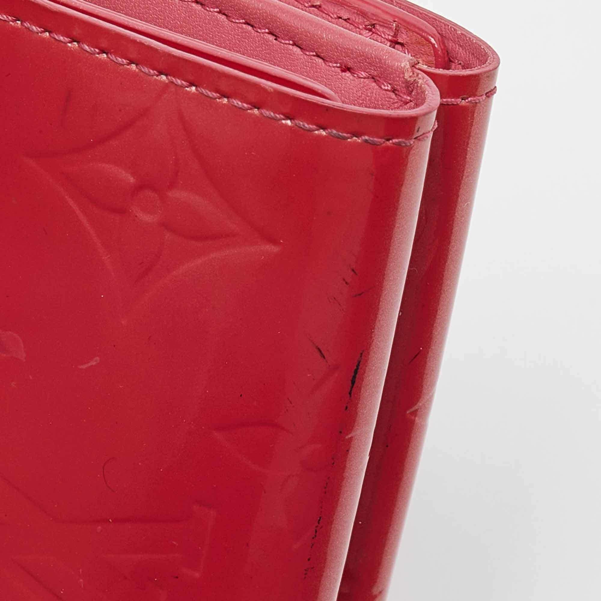 Louis Vuitton Framboise Monogram Vernis Elise Wallet For Sale 3
