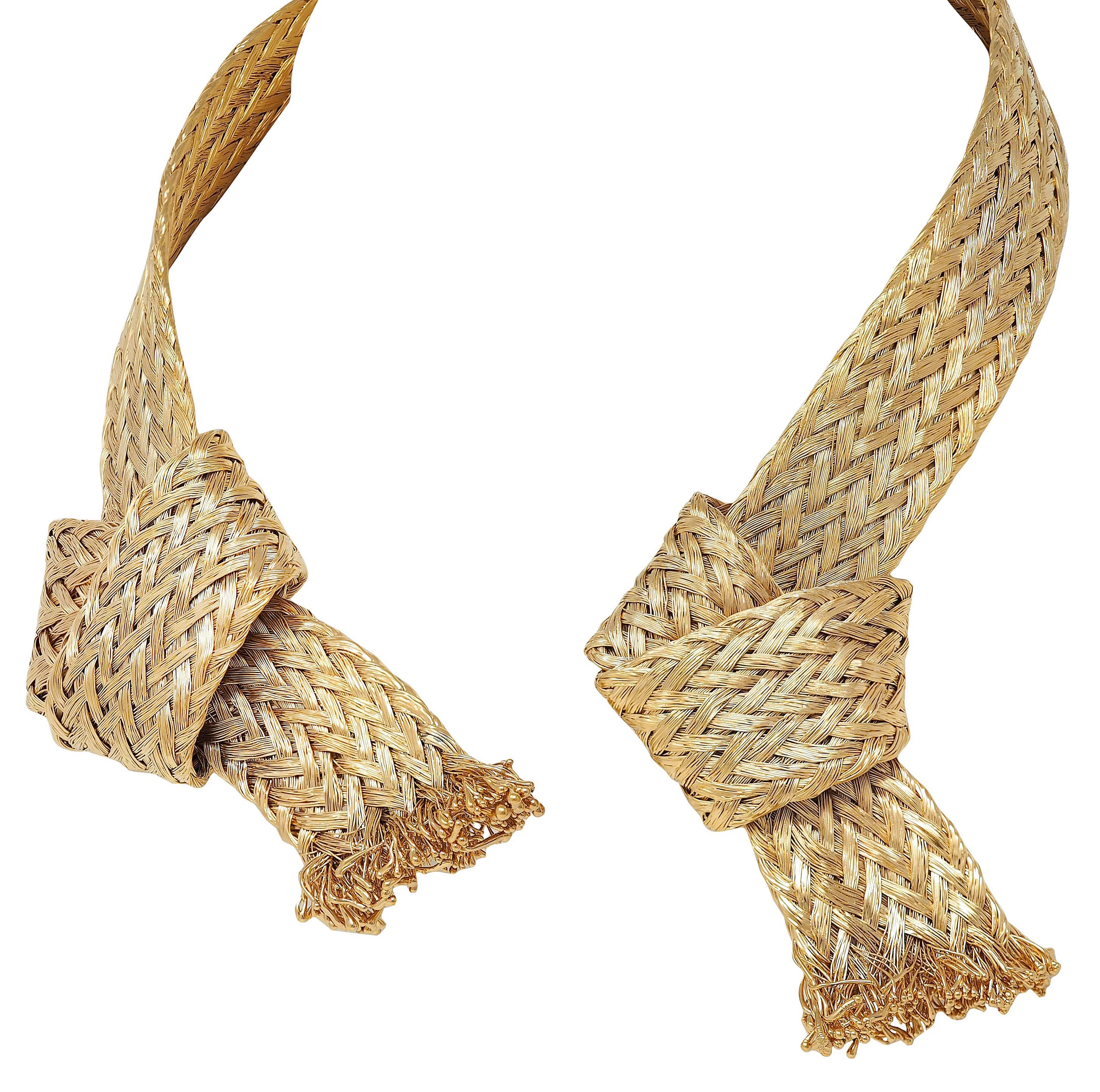 Louis Vuitton French 2017 Runway Brass Woven Knot Open Collar Necklace For Sale 1