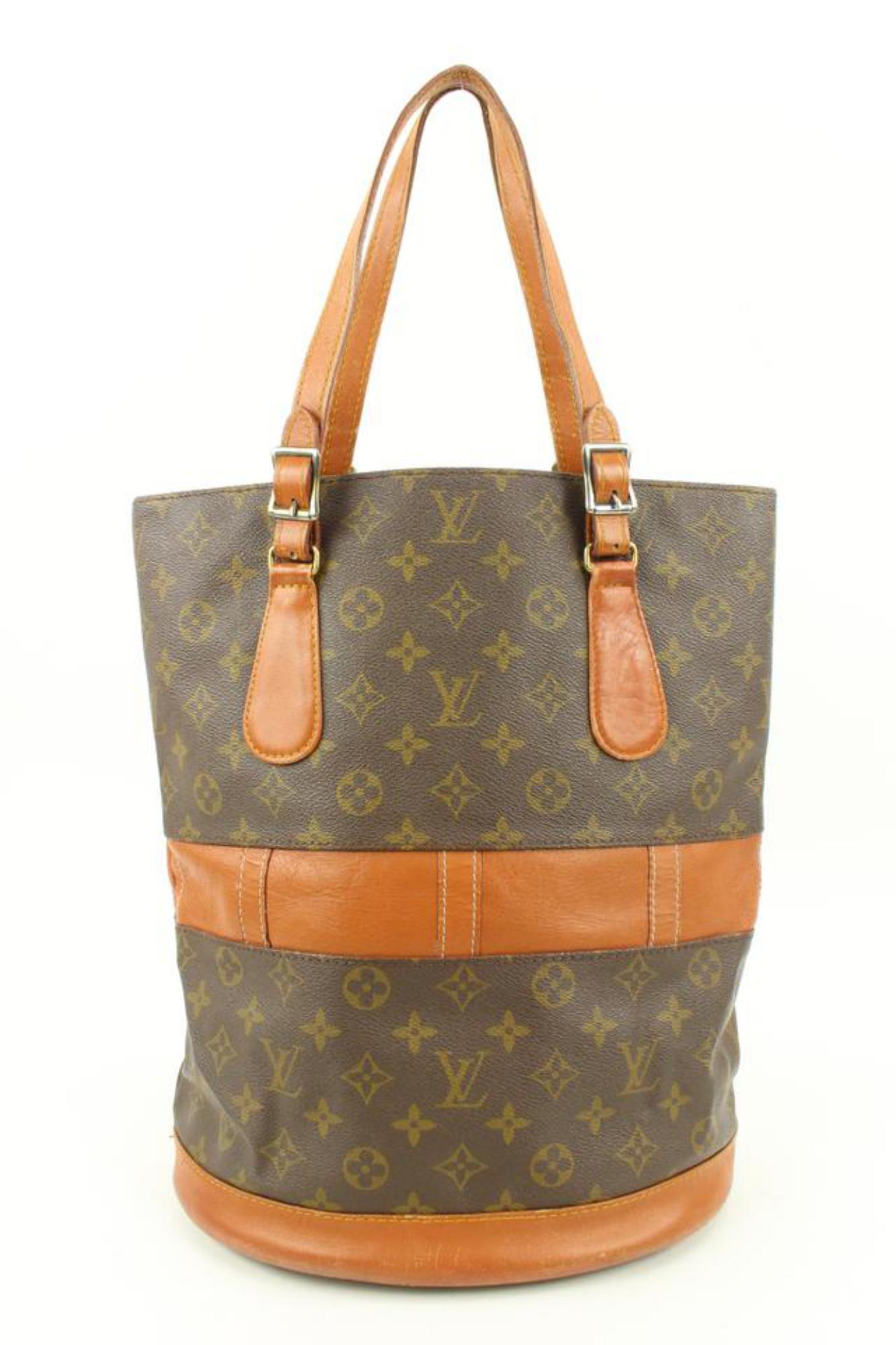 Louis Vuitton French Co Monogram Marais Bucket GM Tote Bag 121lv51 For Sale 1