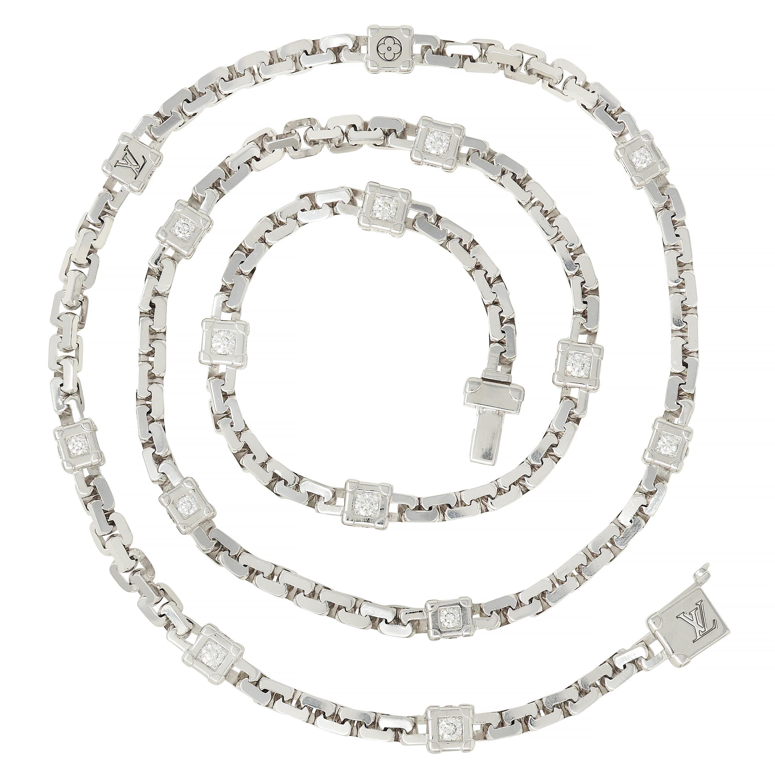 Taille brillant Louis Vuitton, collier unisexe Les Gastons Trunk en or blanc 18 carats et diamants français en vente