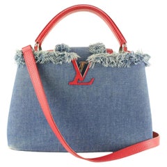 Louis Vuitton Denim Capucines mit Fransen PM 1LK0118 aus Denim