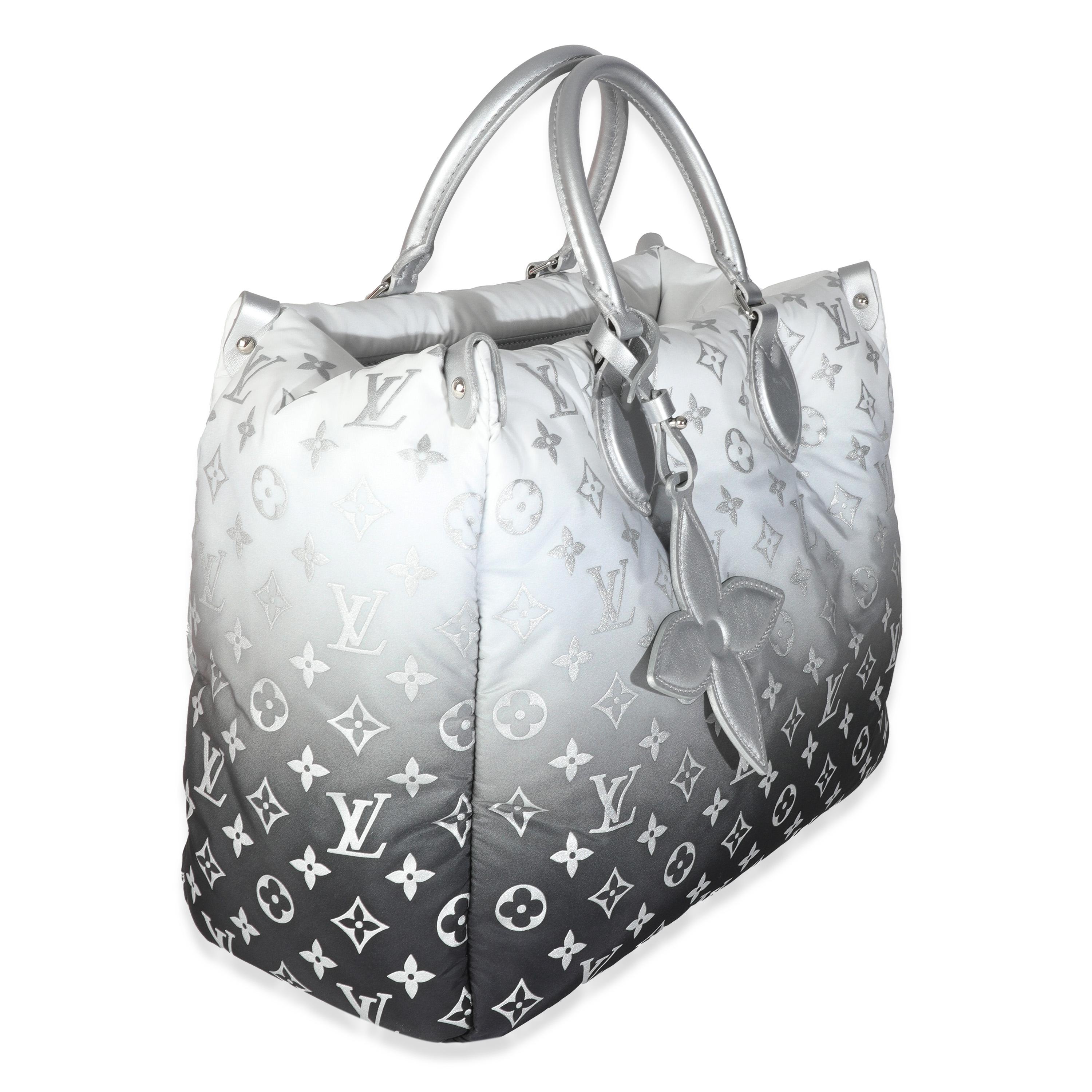 Gray Louis Vuitton Frost Nylon Monogram Gradient LV Snow Onthego MM For Sale
