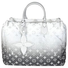 Louis Vuitton Frost Nylon Monogram Gradient LV Snow Onthego MM