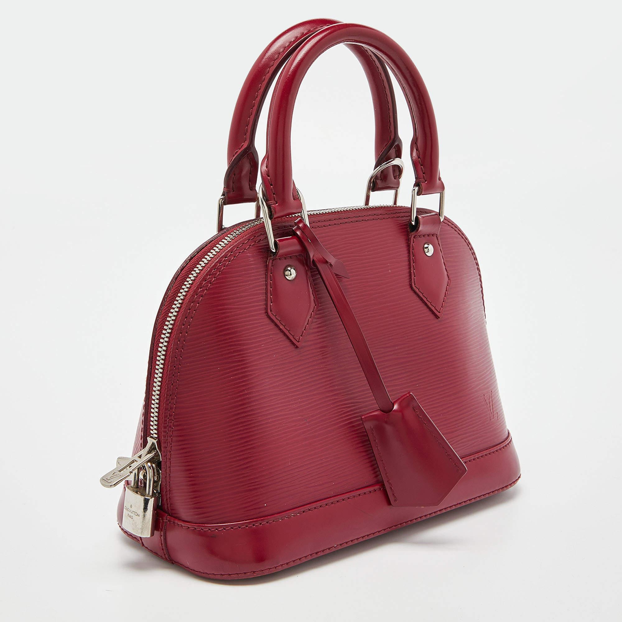 Louis Vuitton Fuchsia Epi Leather Alma BB Bag In Good Condition In Dubai, Al Qouz 2
