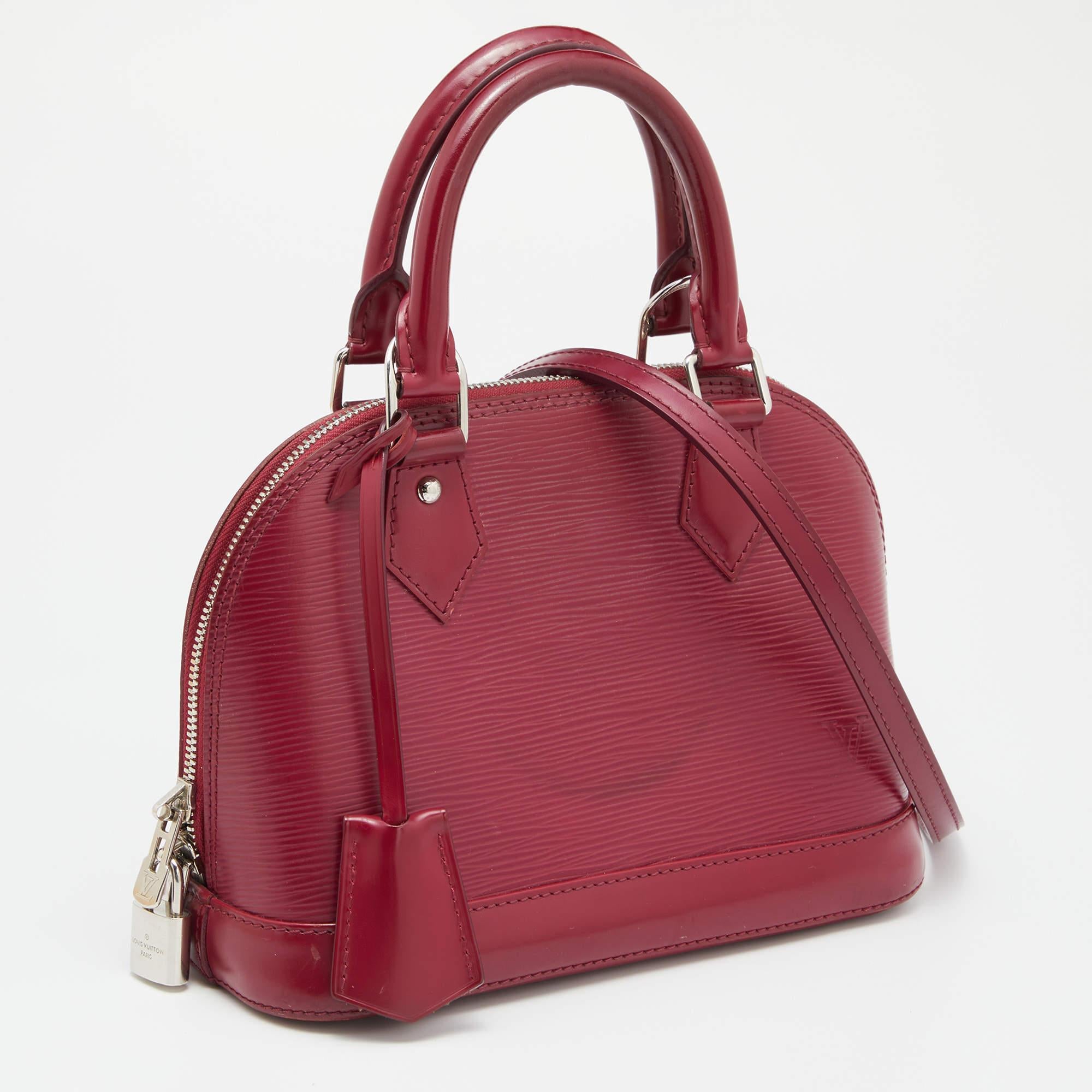 Louis Vuitton Fuchsia Epi Leather Alma BB Bag In Fair Condition In Dubai, Al Qouz 2