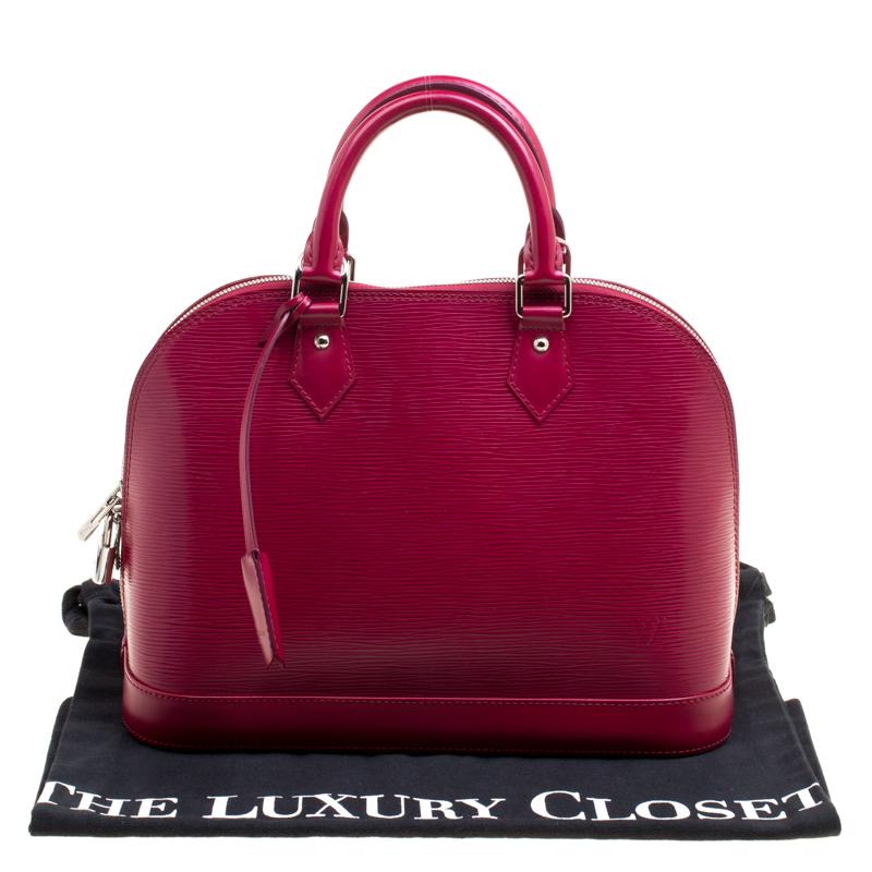 Louis Vuitton Fuchsia Epi Leather Alma PM Bag im Zustand „Gut“ in Dubai, Al Qouz 2