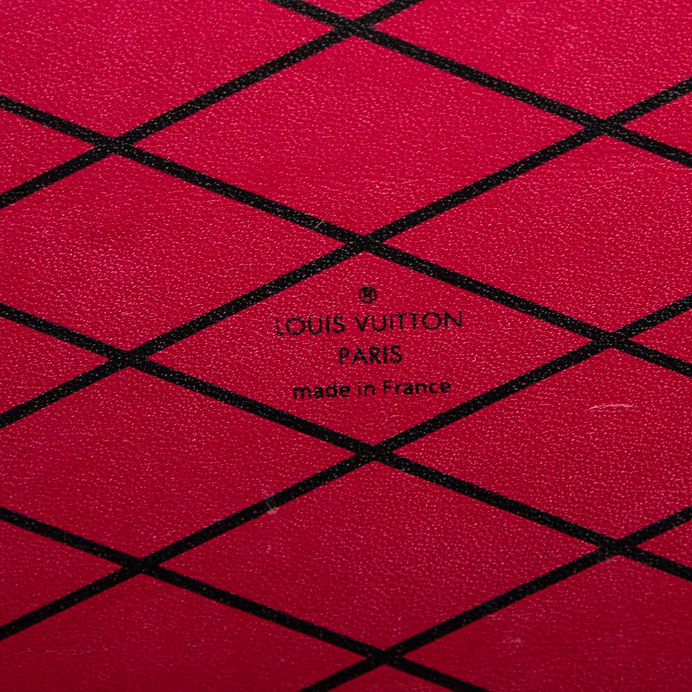 Louis Vuitton Fuchsia Epi Leather Petite Malle Bag 4