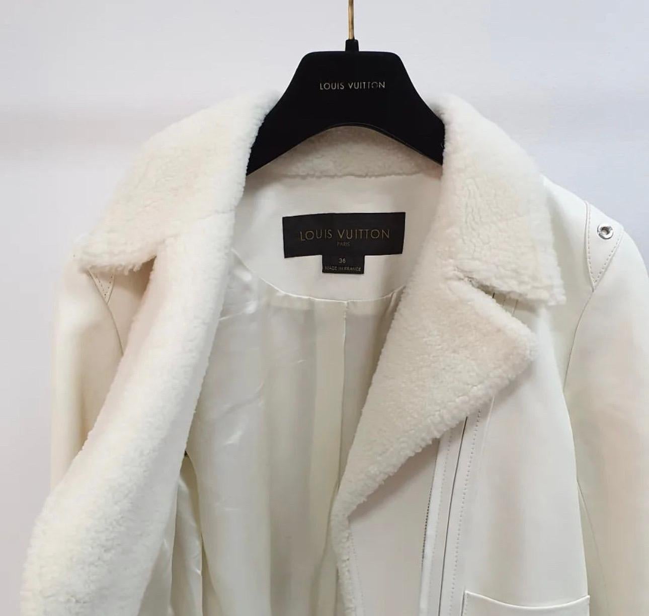 Women's Louis Vuitton Fur Collar Ivory Leather Biker Jacket