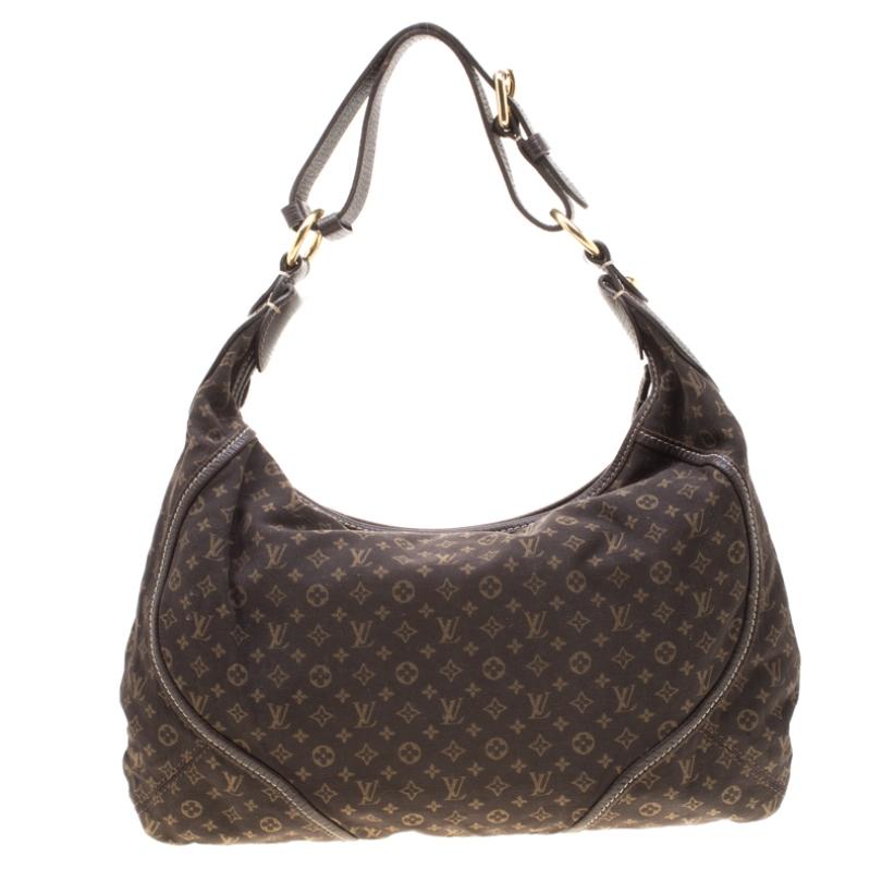 This Louis Vuitton bag will become your saviour when you wish to comfortably carry all your essentials with a whole lot of elegance. Made from Mini Lin canvas, this bag has a single handle and a spacious fabric interior to hold your