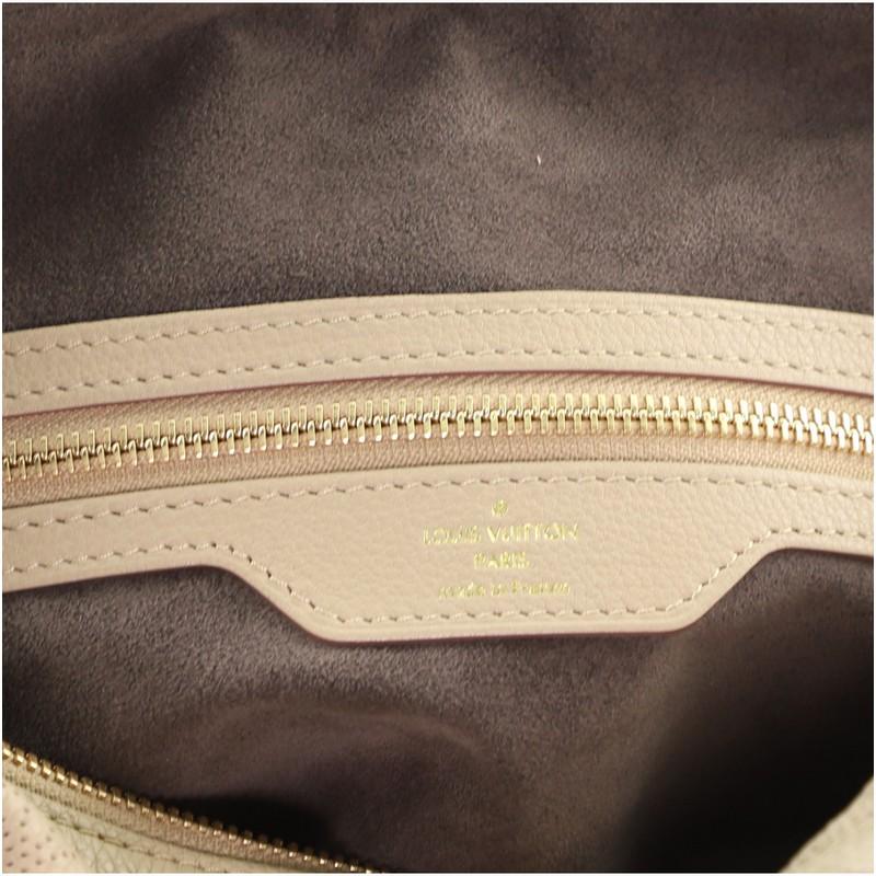 Louis Vuitton Borsetta Galatea in pelle di Mahina PM 1