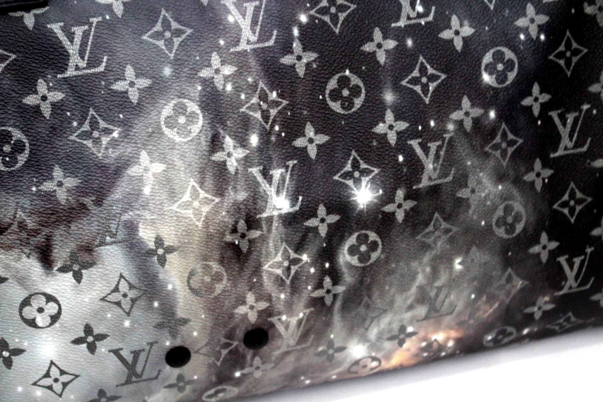 louis vuitton keepall galaxy