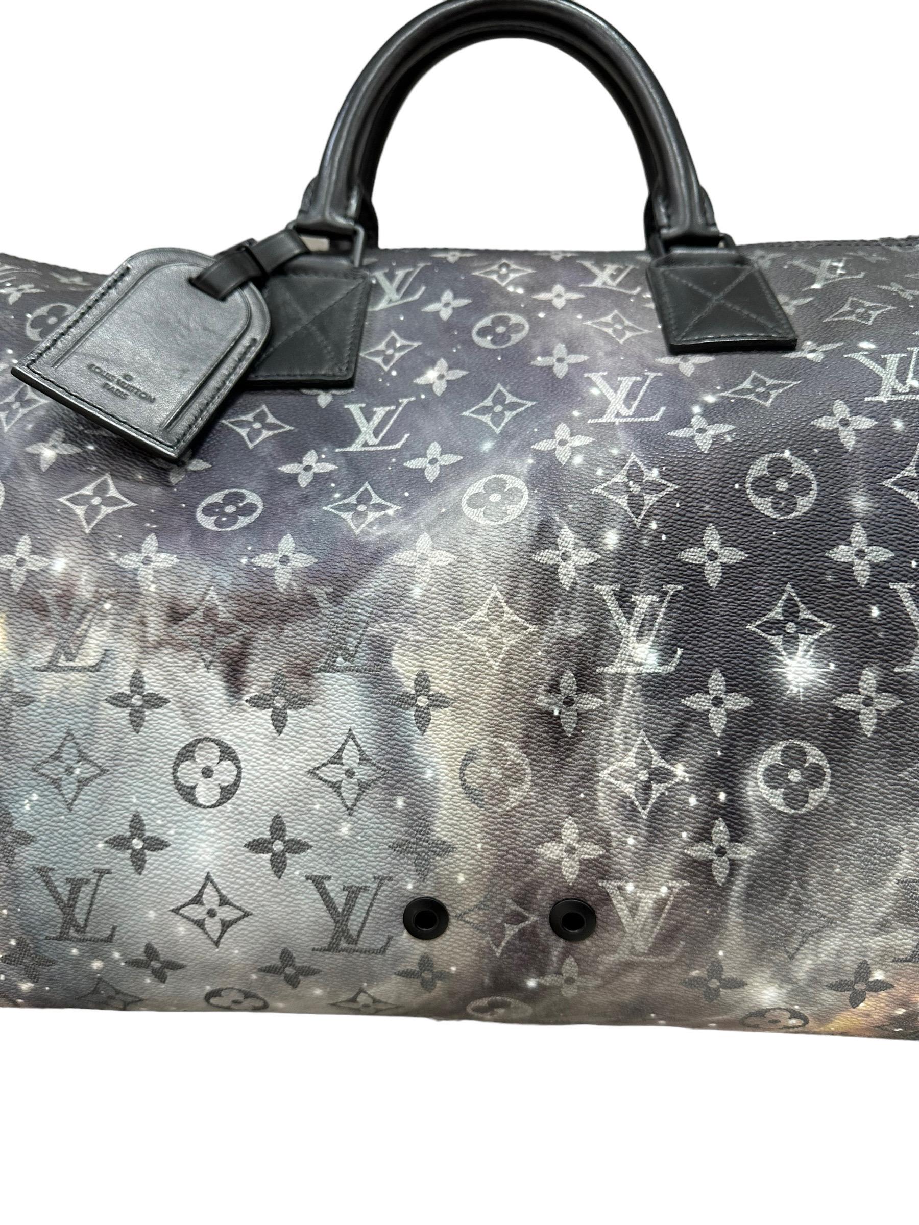 Louis Vuitton Galaxy Keepall Bandouliere 50 Limited Edition Travel Bag In Excellent Condition For Sale In Torre Del Greco, IT