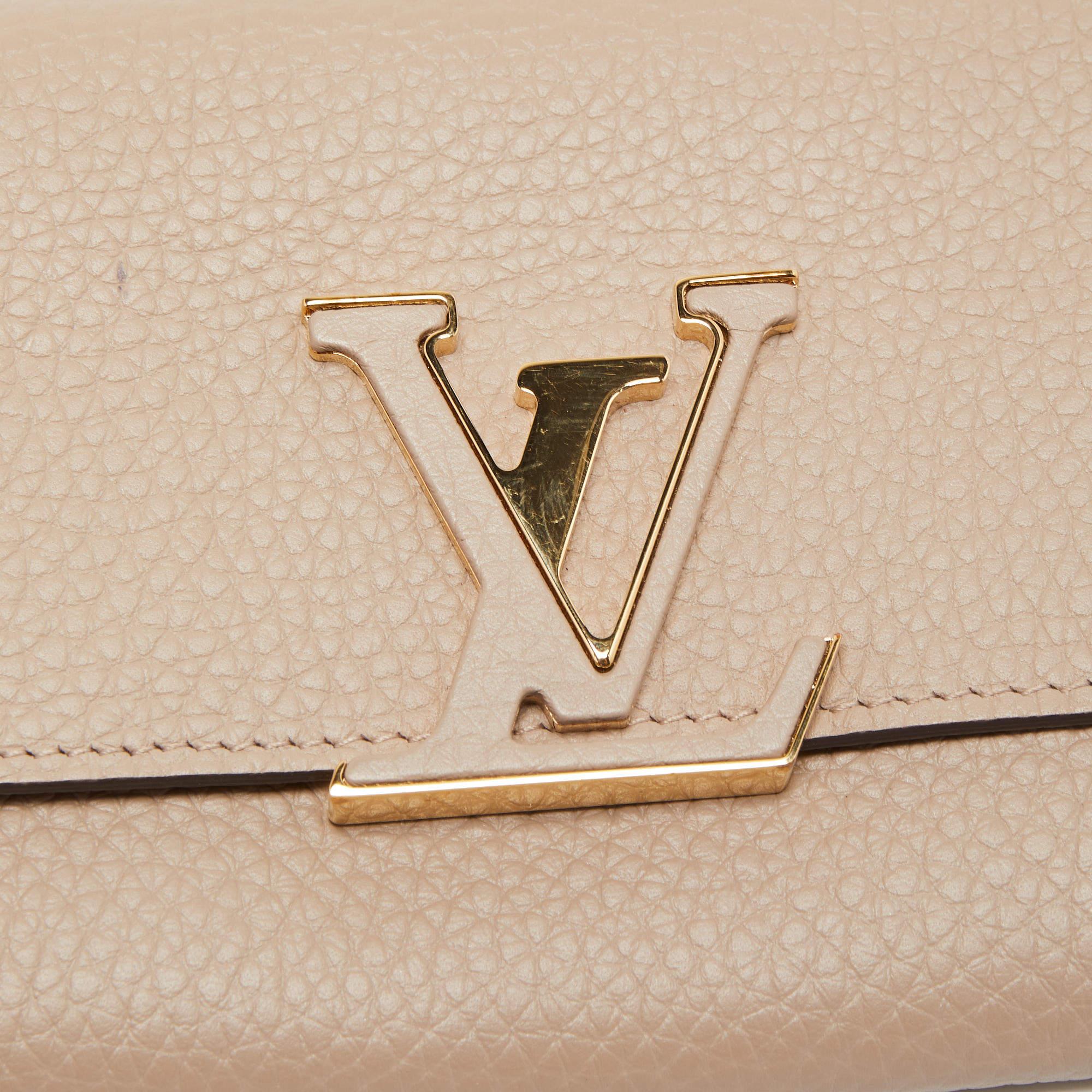 Women's Louis Vuitton Galet Taurillion Leather Capucines Wallet
