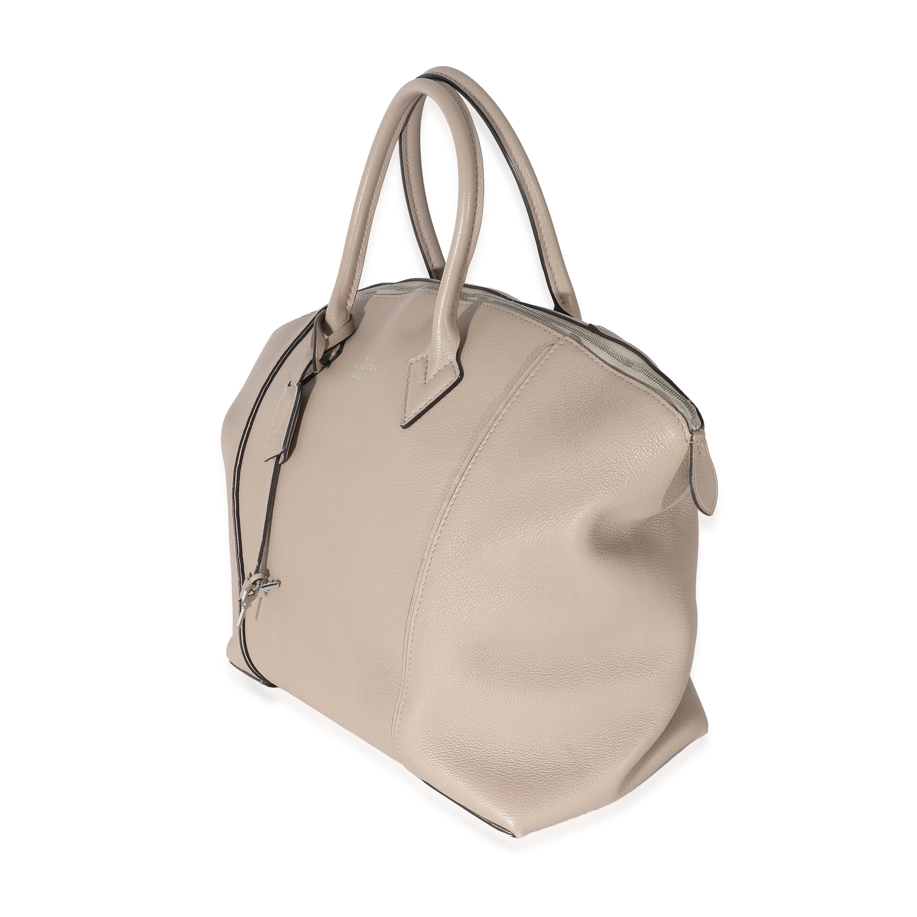 Louis Vuitton Galet Veau Cachemire Lockit MM Excellent état à New York, NY