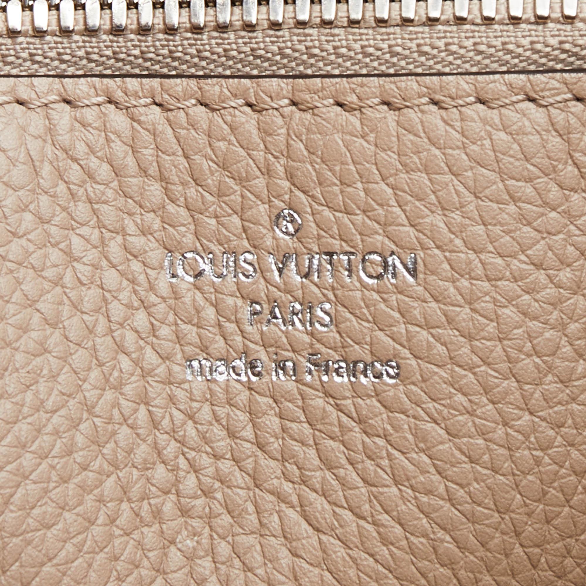 Louis Vuitton Gallet Monogram Mahina Leather Muria Bucket Bag 5