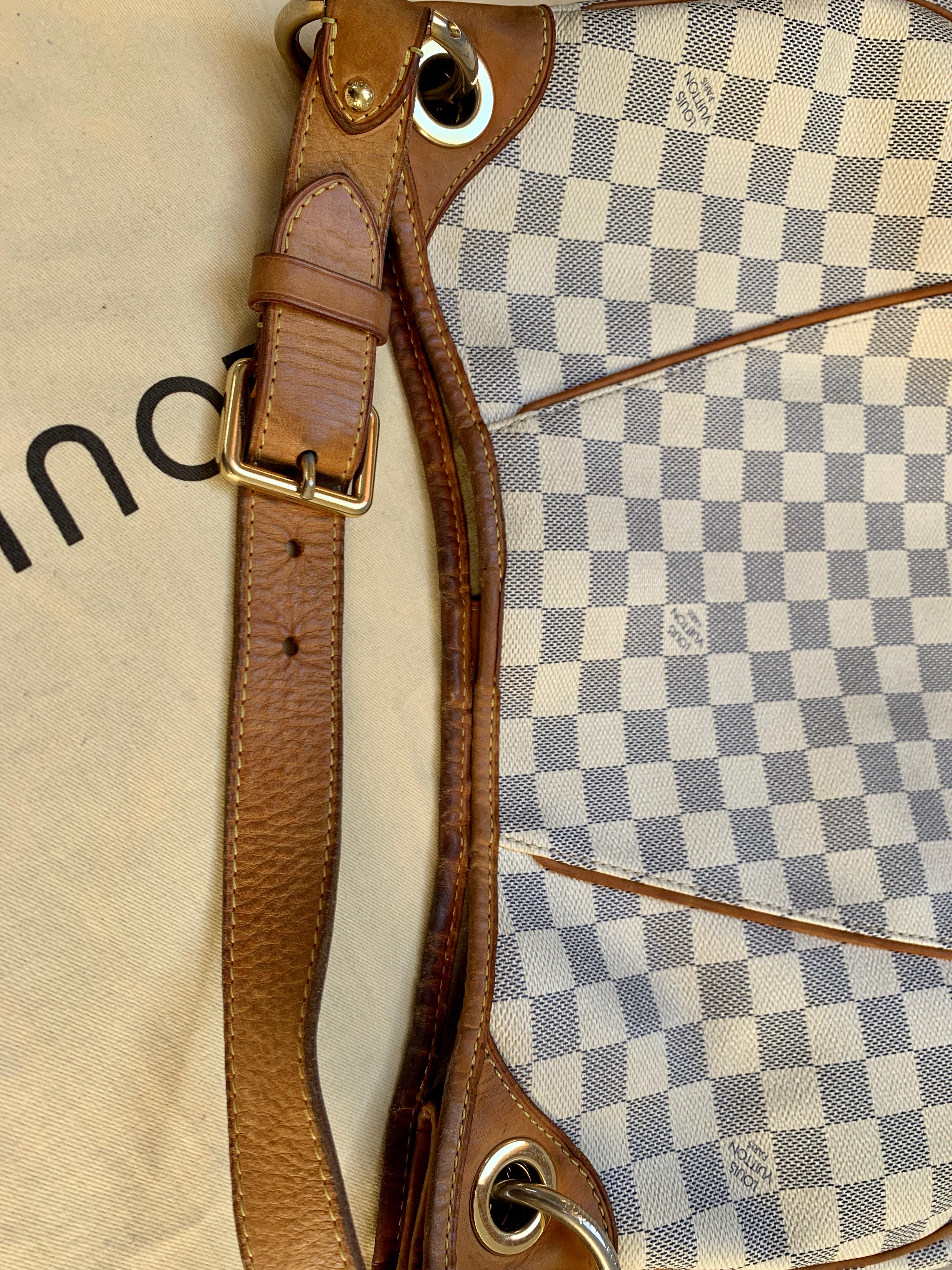 Louis Vuitton Galliera Pm White Damier Azur Canvas Shoulder Bag In Good Condition In New York, NY