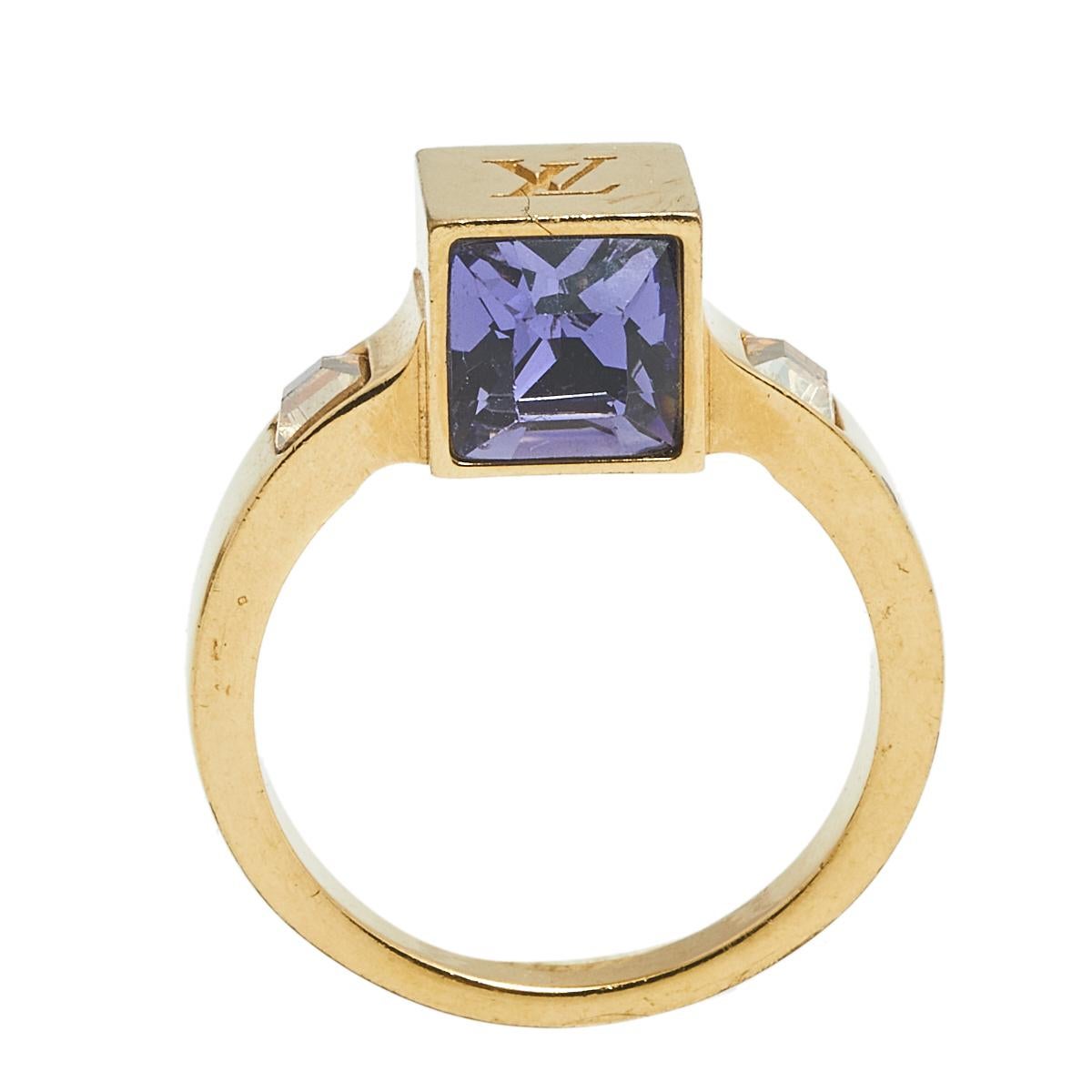 Contemporary Louis Vuitton Gamble Crystal Gold Tone Ring M