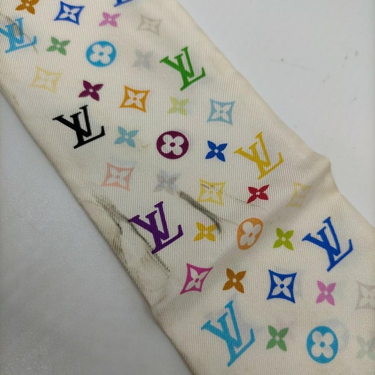 LOUIS VUITTON Silk Monogram Multicolor Bandeau White, Women's Fashion,  Watches & Accessories, Scarves on Carousell