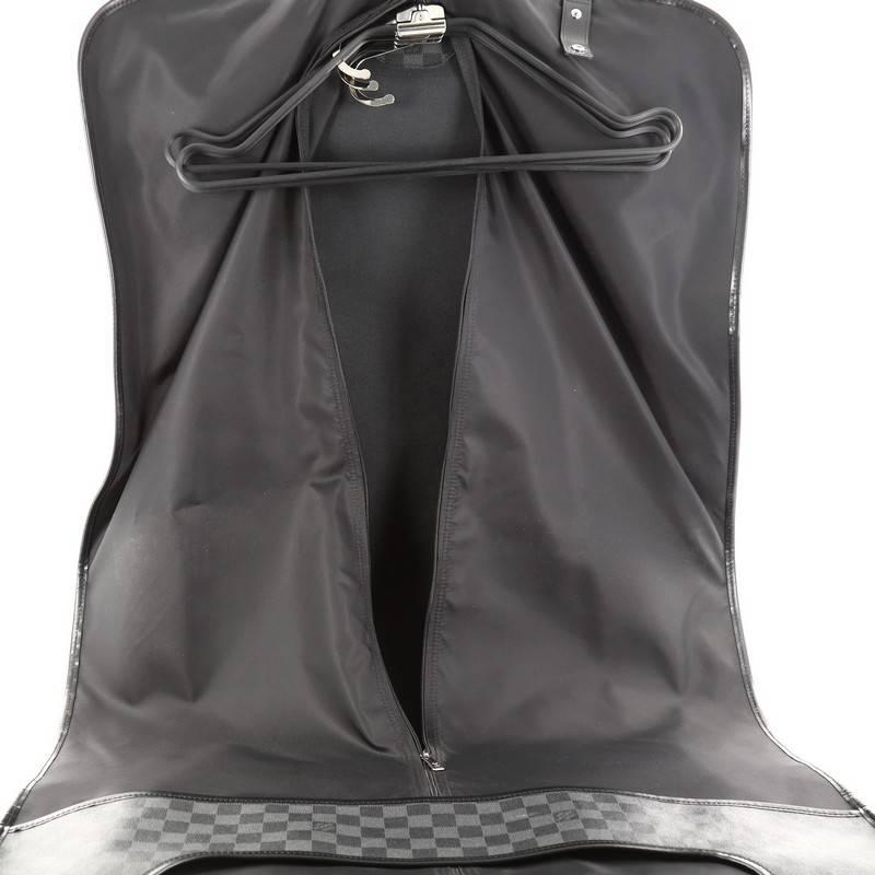 Louis Vuitton Garment Cover Damier Graphite 2 Hangers In Good Condition In NY, NY