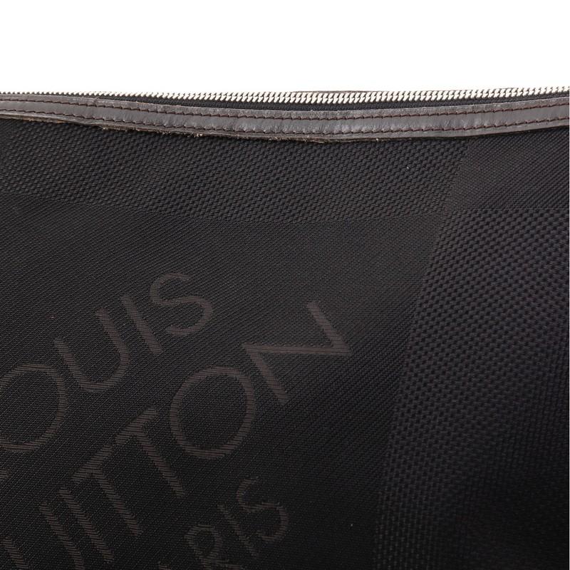 Women's or Men's Louis Vuitton Geant Explorateur Shoulder Bag Geant Canvas