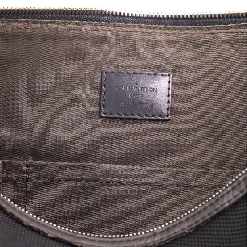 Louis Vuitton Geant Explorateur Shoulder Bag Geant Canvas 1