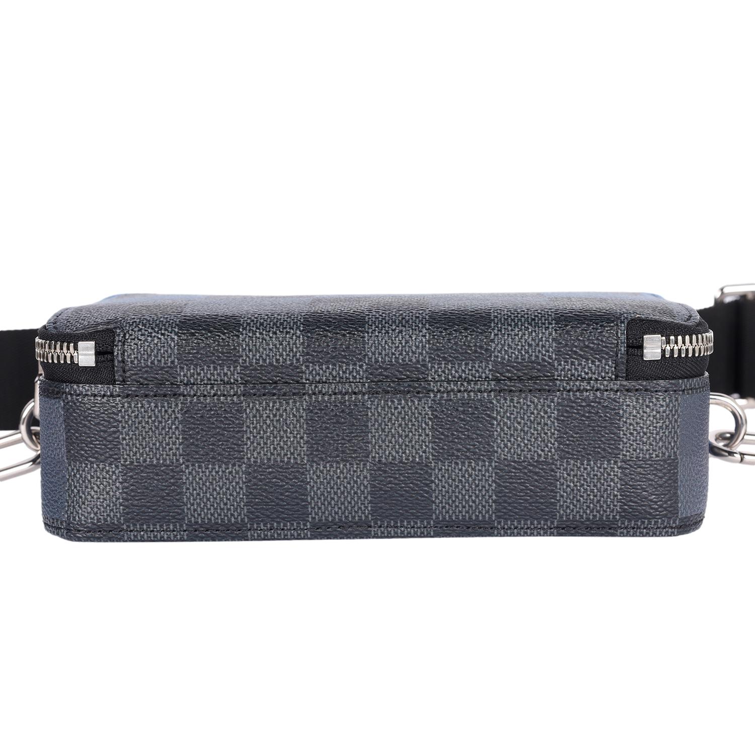 LOUIS VUITTON Giant Damier Graphite Alpha Wearable Wallet Navy For Sale 5