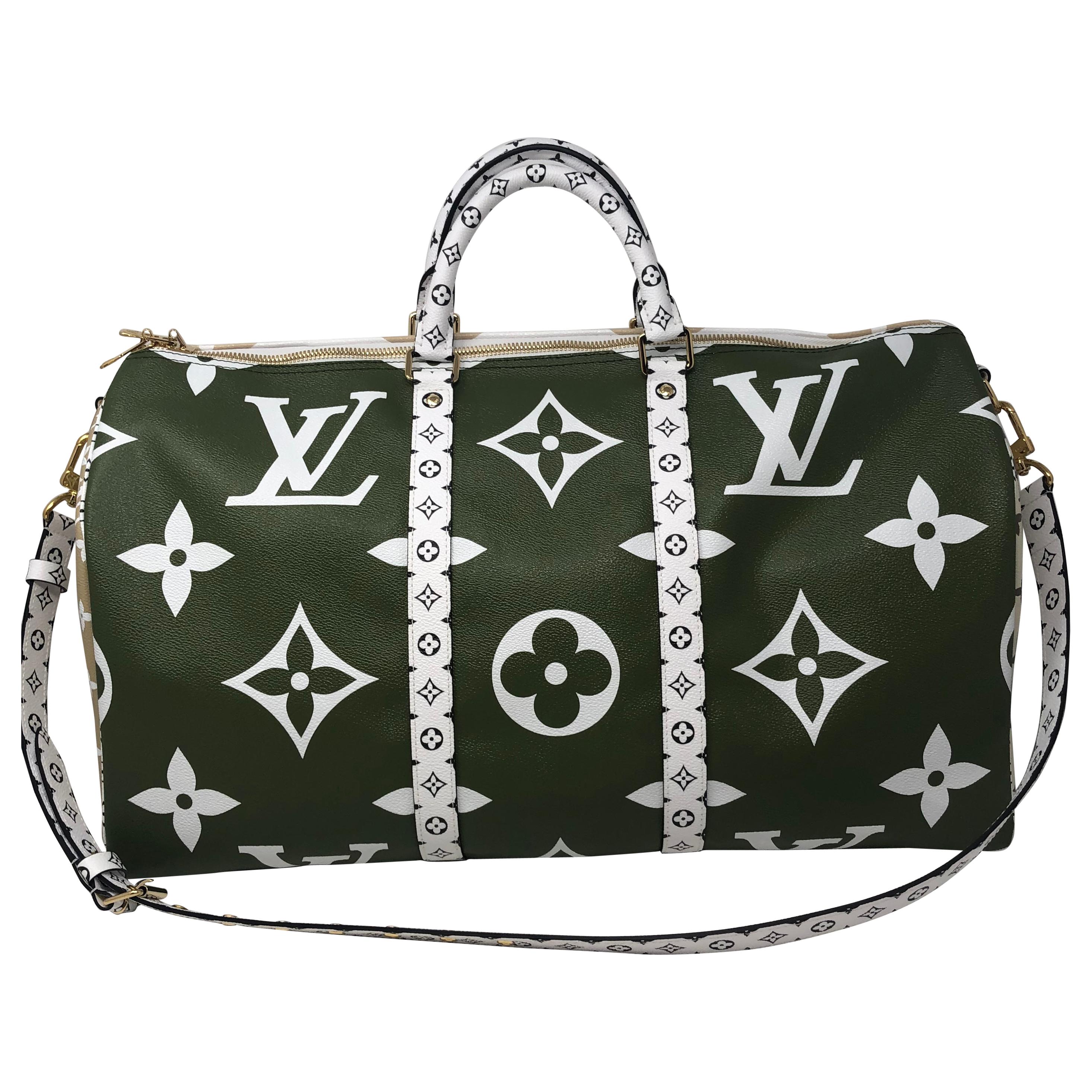 Travel bag Louis Vuitton Keepall 55 customized Fight Club by the artist  PatBo! For Sale at 1stDibs