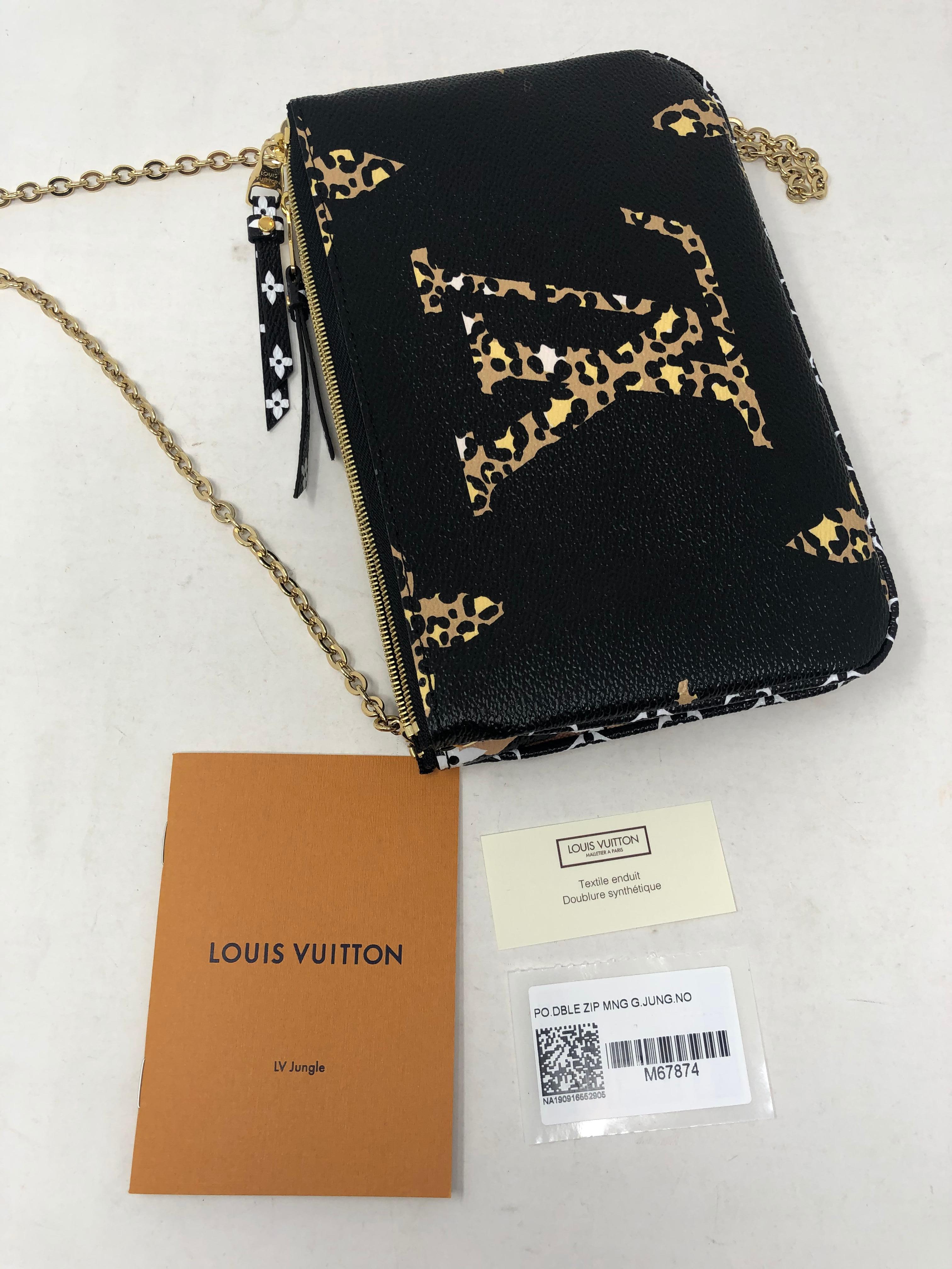 Louis Vuitton Giant Jungle Pochette Double Zip Black  7