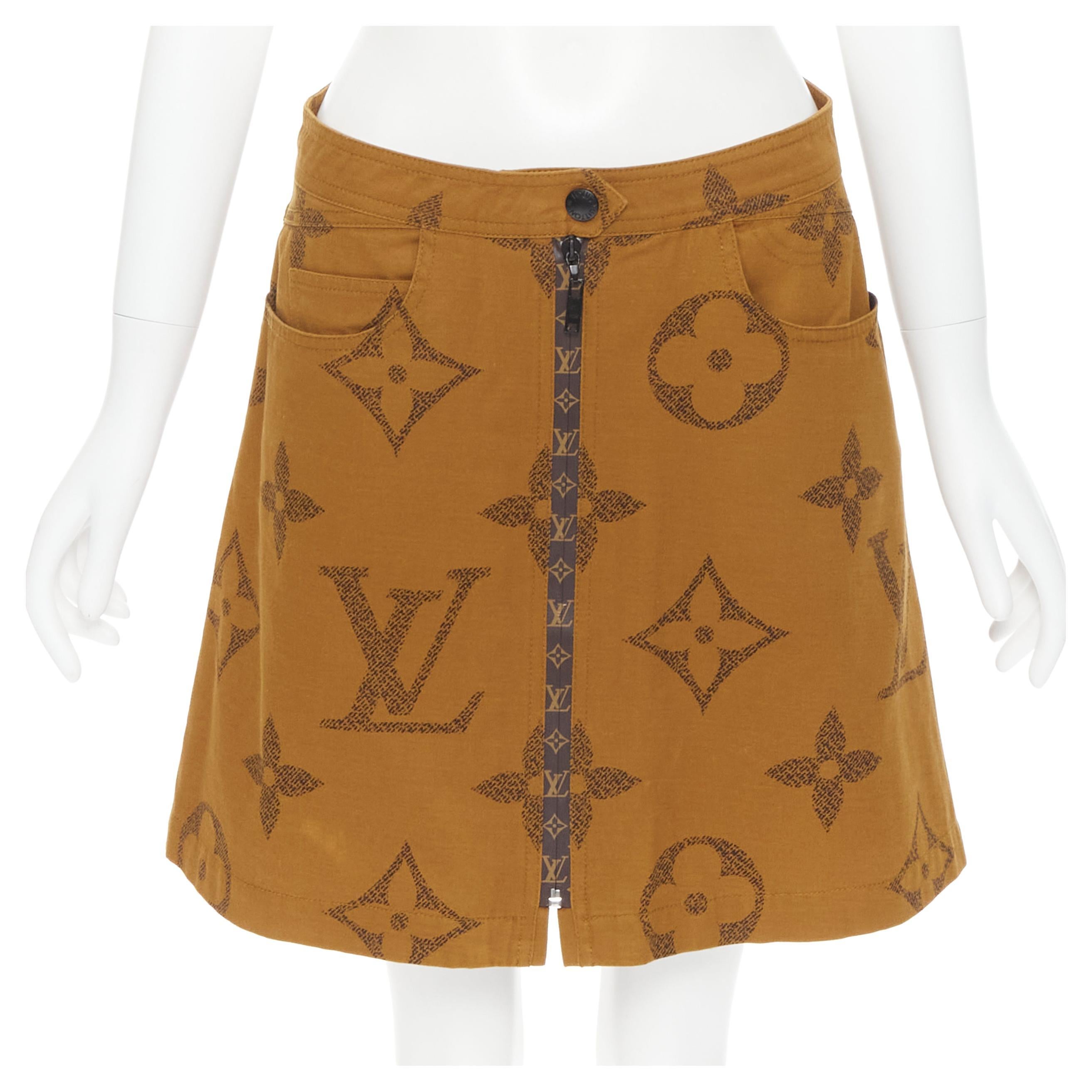 LOUIS VUITTON Giant Monogram LV brown canvas cotton A-line mini skirt FR40 M
