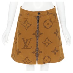 Louis Vuitton Vintage Monogram Mini Skirt ECRU. Size 36