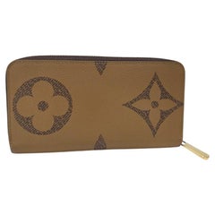 Louis Vuitton Giant Monogram Reverse Zippy Wallet