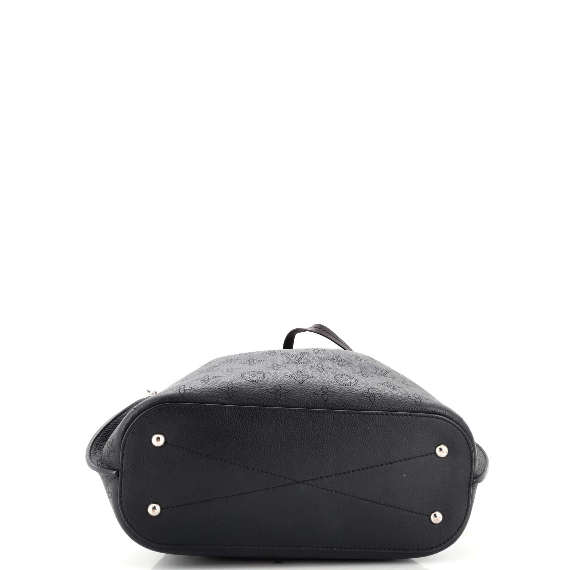 Louis Vuitton Girolata Handbag Mahina Leather For Sale 1