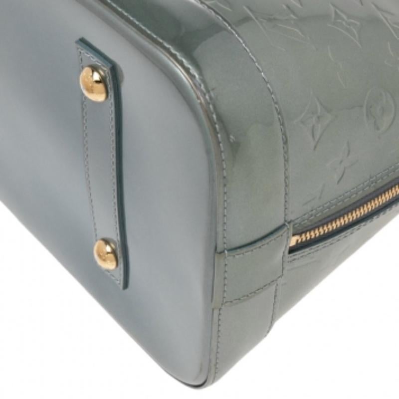 Women's Louis Vuitton Givre Monogram Vernis Alma GM Bag For Sale
