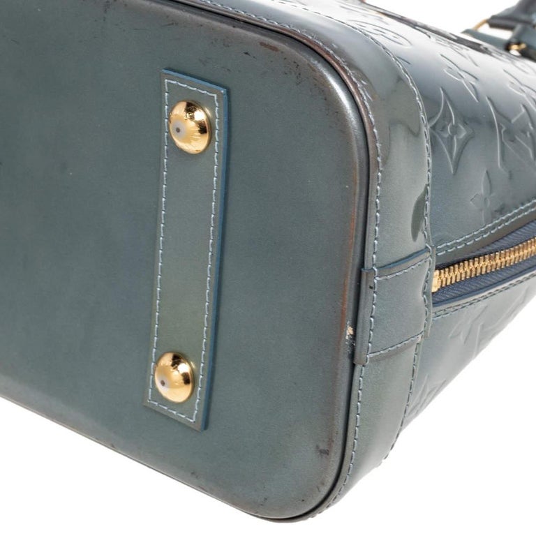 Louis Vuitton Givre Monogram Vernis Alma PM Bag For Sale 2