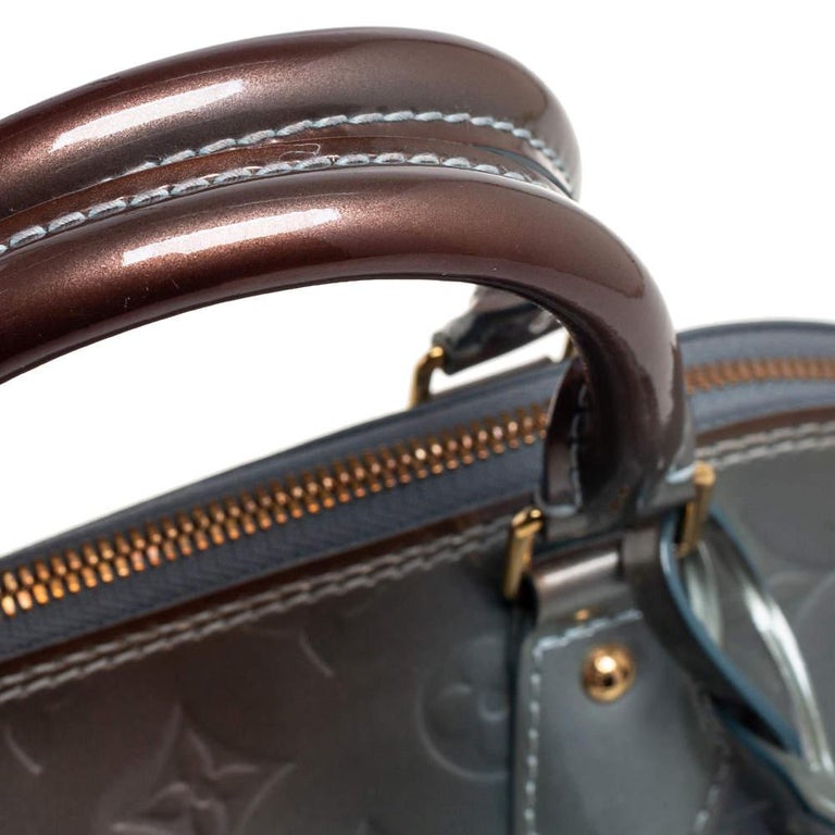 Louis Vuitton Givre Monogram Vernis Alma PM Bag For Sale 3