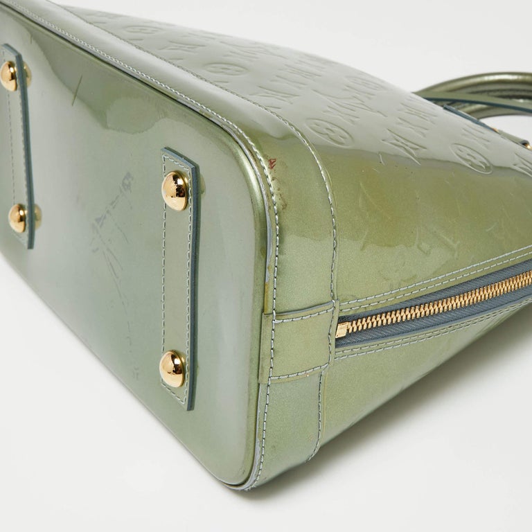 Louis Vuitton Givre Monogram Vernis Leather Alma PM Bag For Sale 6