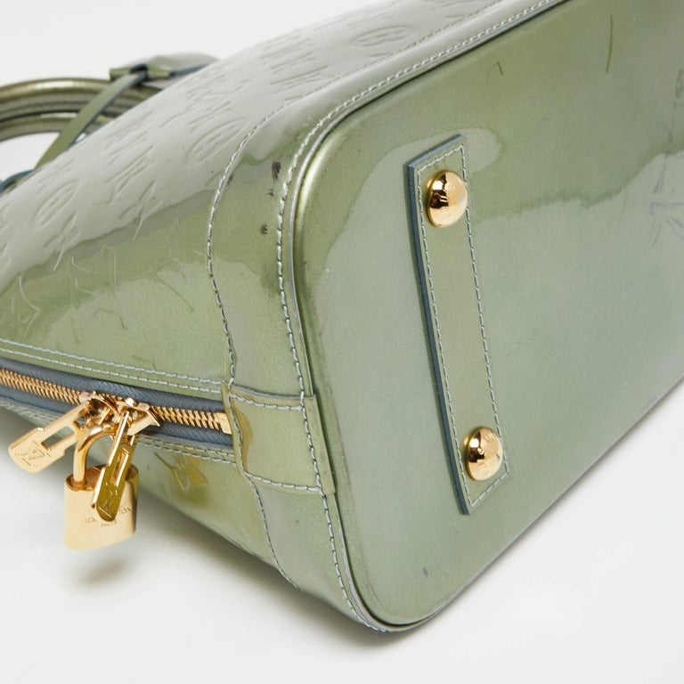 Louis Vuitton Givre Monogram Vernis Leather Alma PM Bag For Sale 4