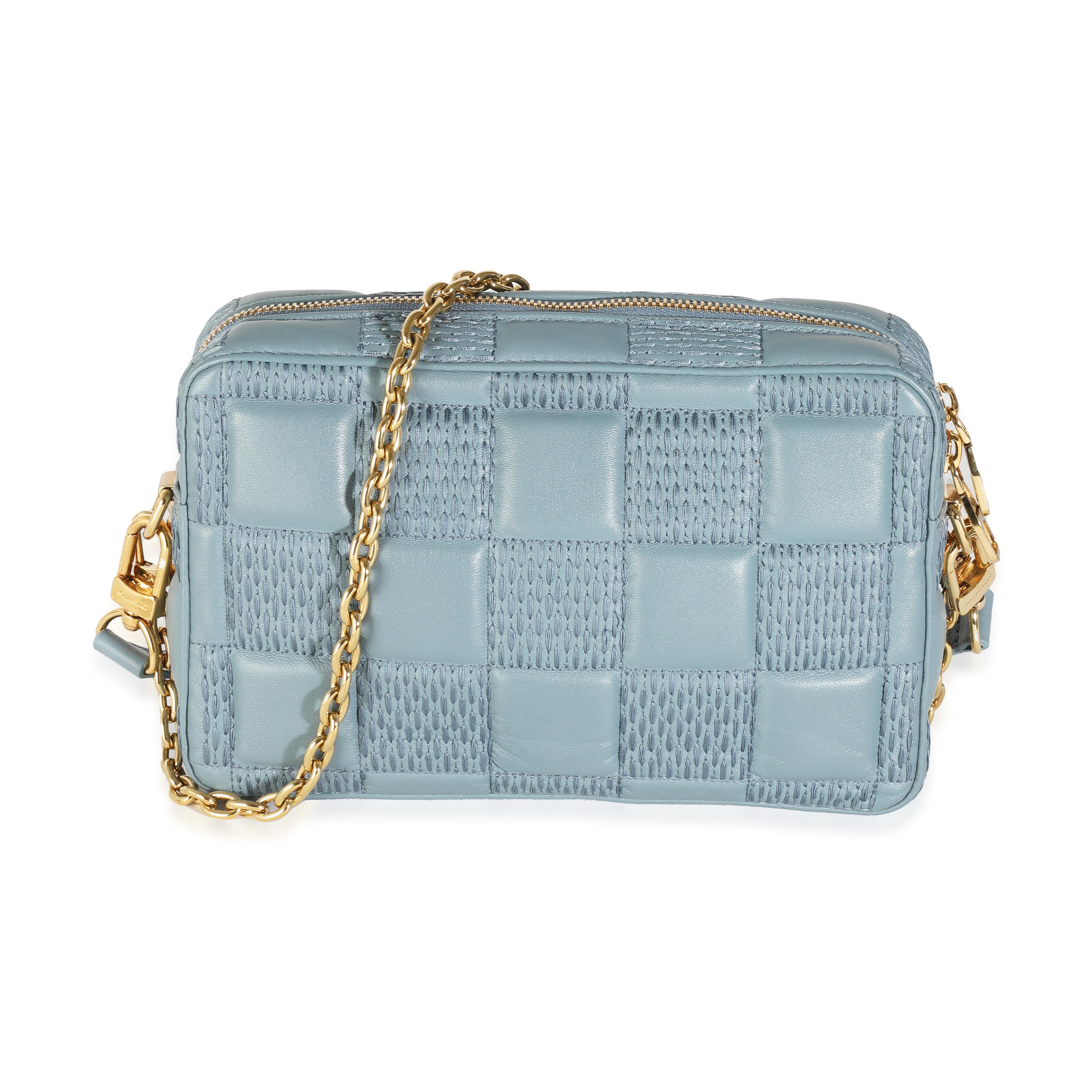 Grigio Louis Vuitton Troca PM in pelle d'agnello Damier trapuntata Glacier in vendita