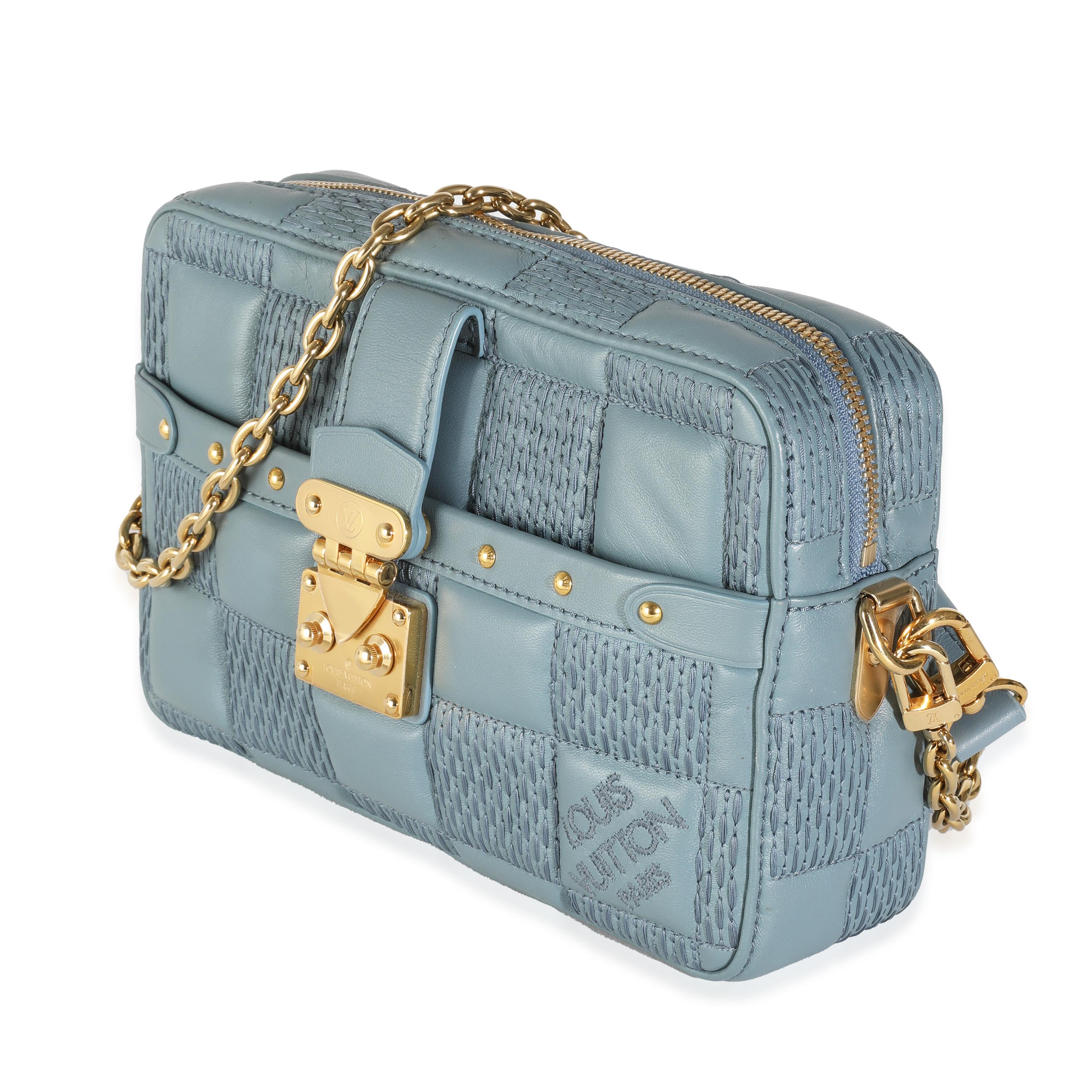 Louis Vuitton Troca PM in pelle d'agnello Damier trapuntata Glacier In condizioni ottime in vendita a New York, NY