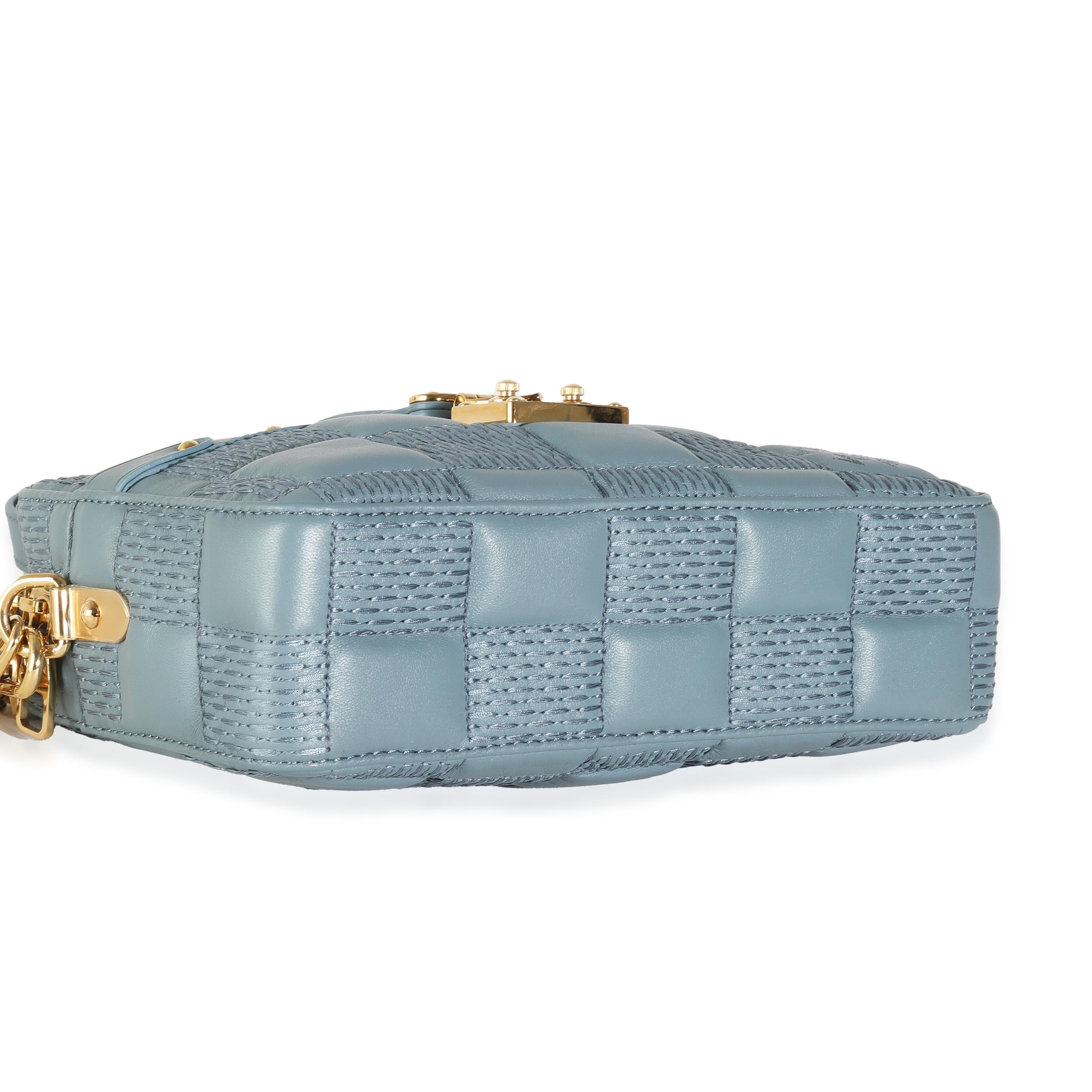 da uomo o donna Louis Vuitton Troca PM in pelle d'agnello Damier trapuntata Glacier in vendita