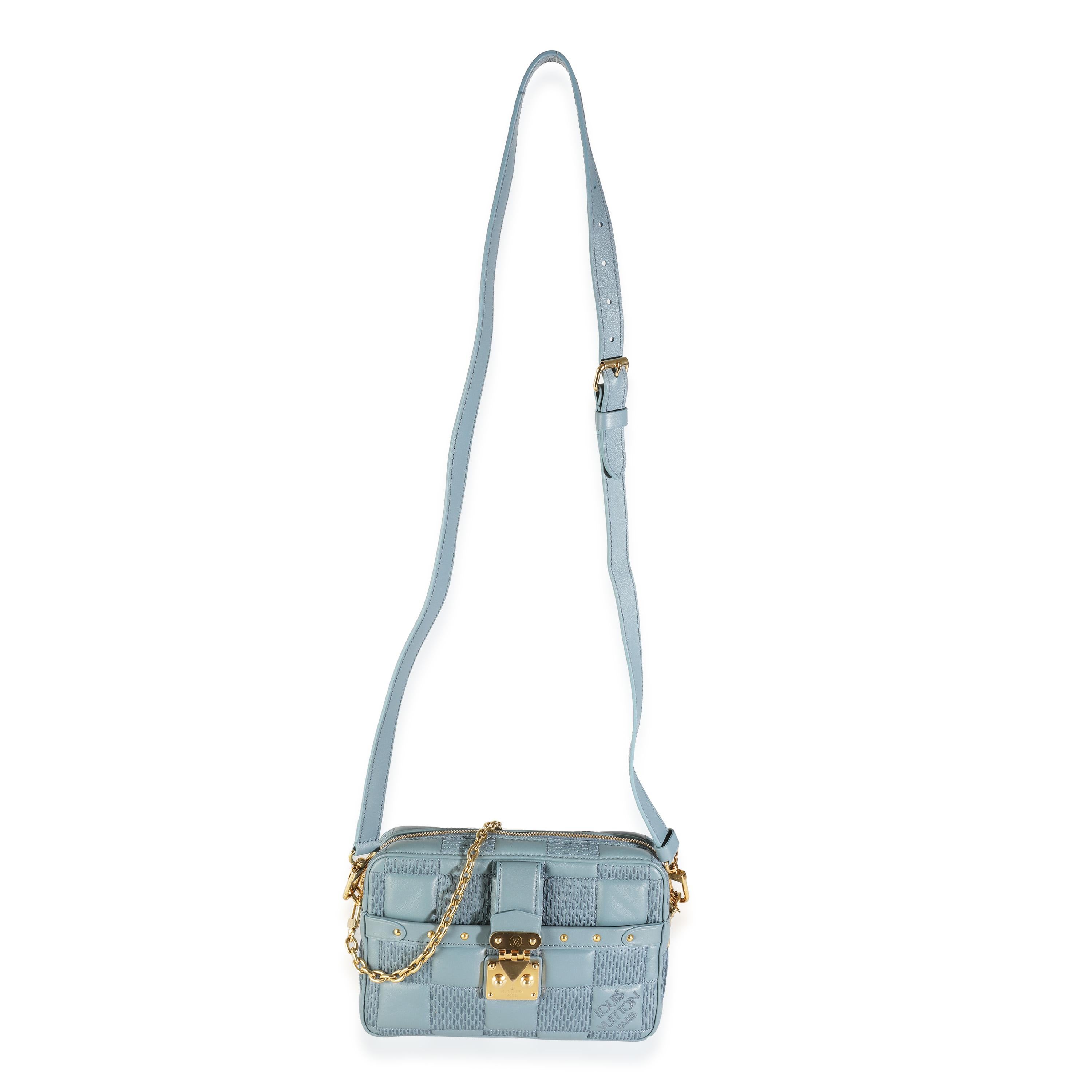 Louis Vuitton Troca PM in pelle d'agnello Damier trapuntata Glacier in vendita 1