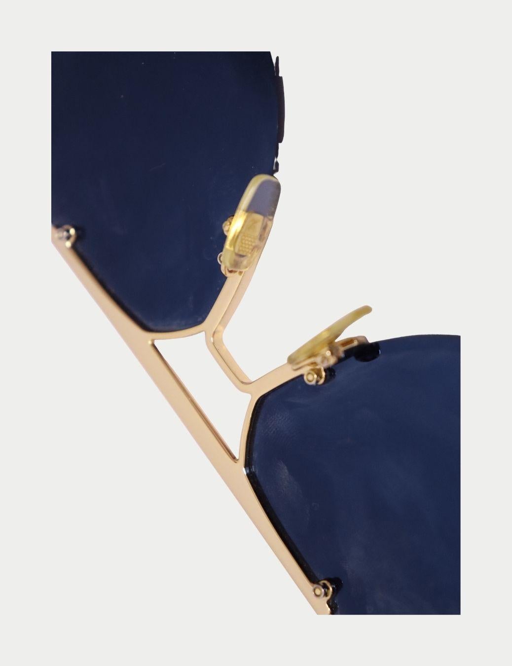 Nero Occhiali da sole Louis Vuitton Aviator oro in vendita