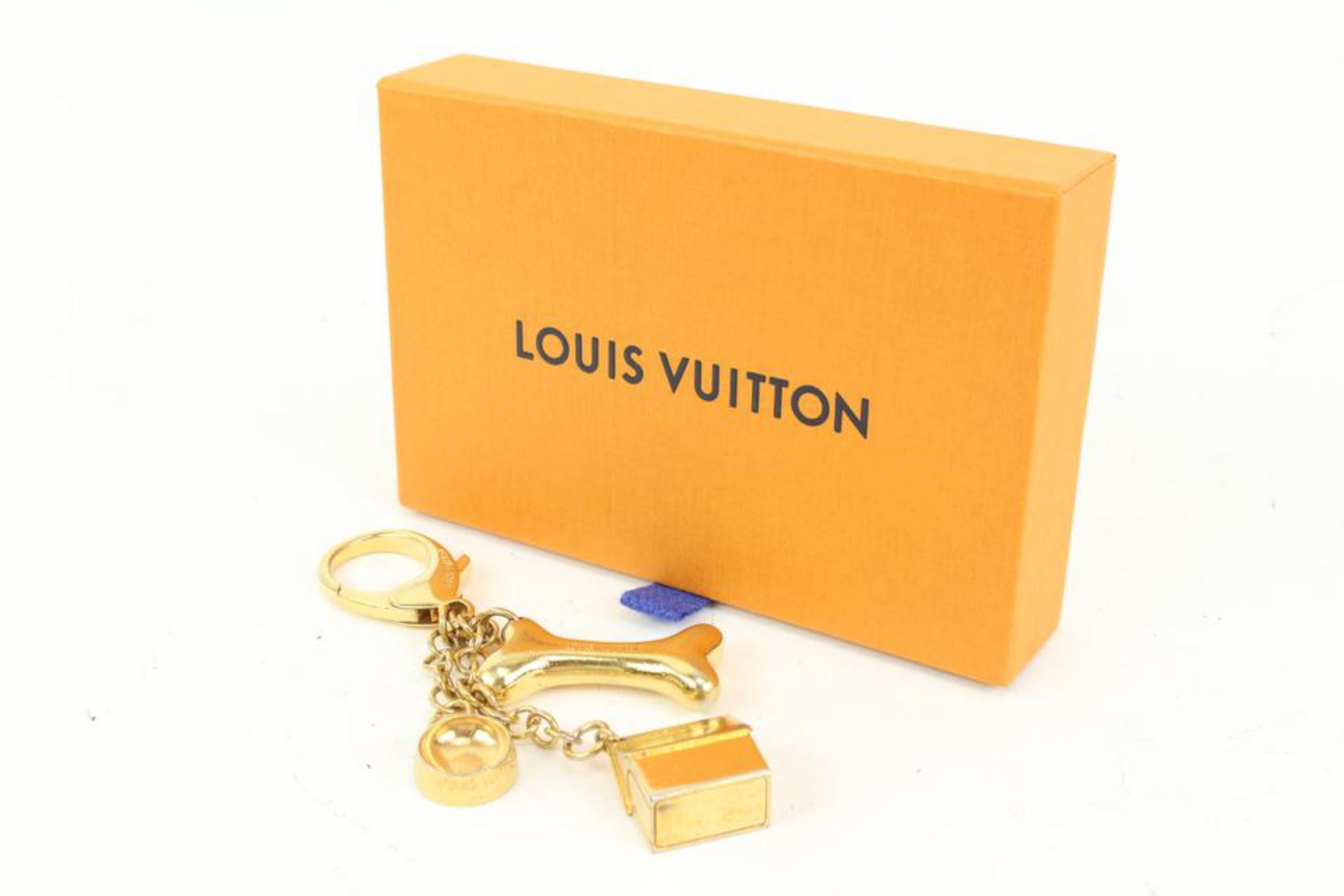Women's or Men's Louis Vuitton Gold Bijoux Sac Baxter Keychain Bag Charm Dog Bone 47lv421s